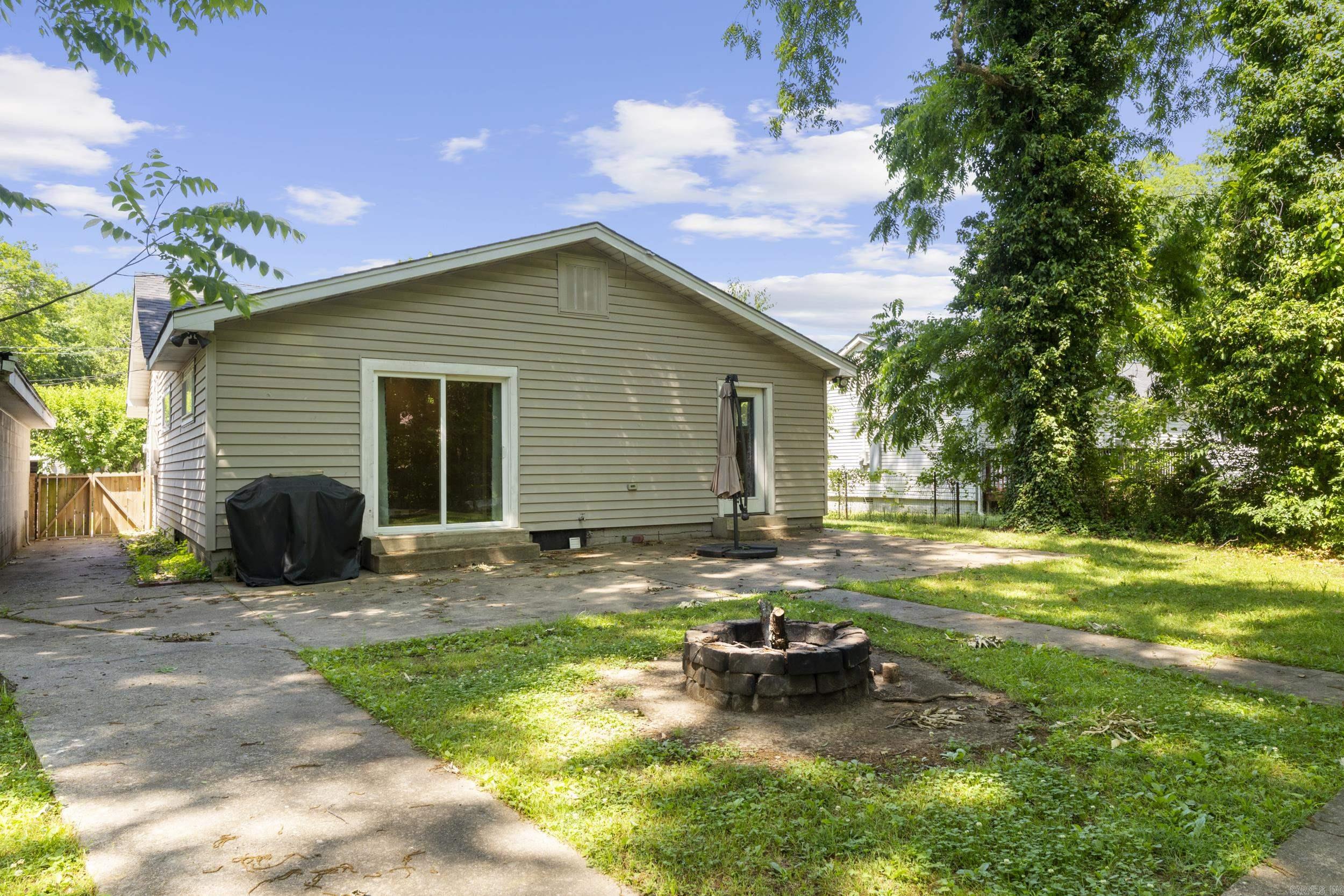 511 1st  Conway, AR