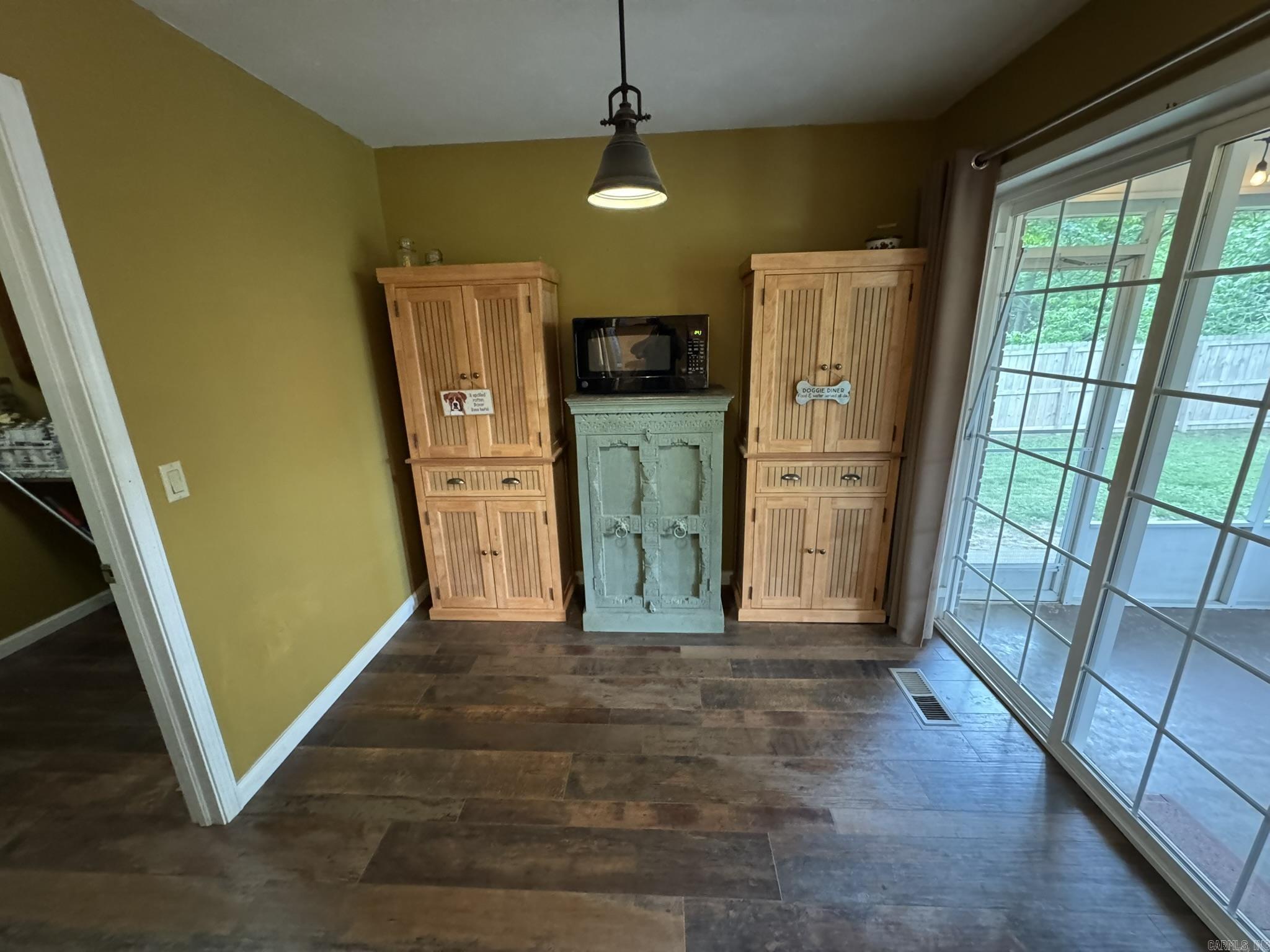 1709 Coachman  Mountain Home, AR