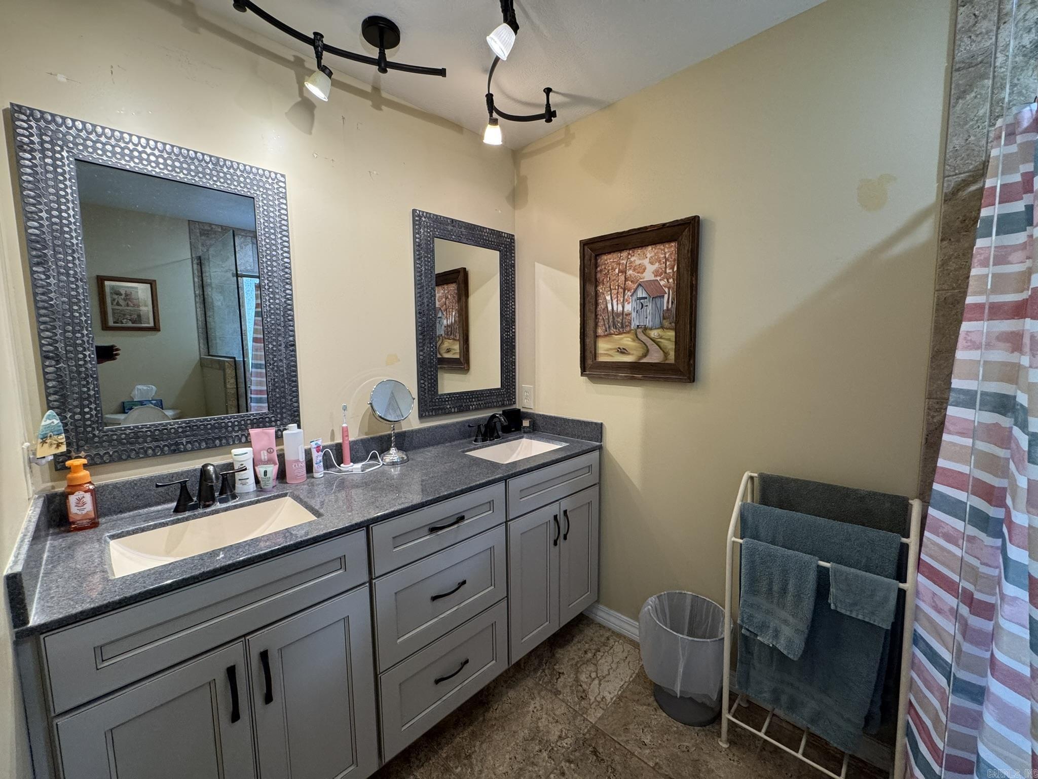 1709 Coachman  Mountain Home, AR