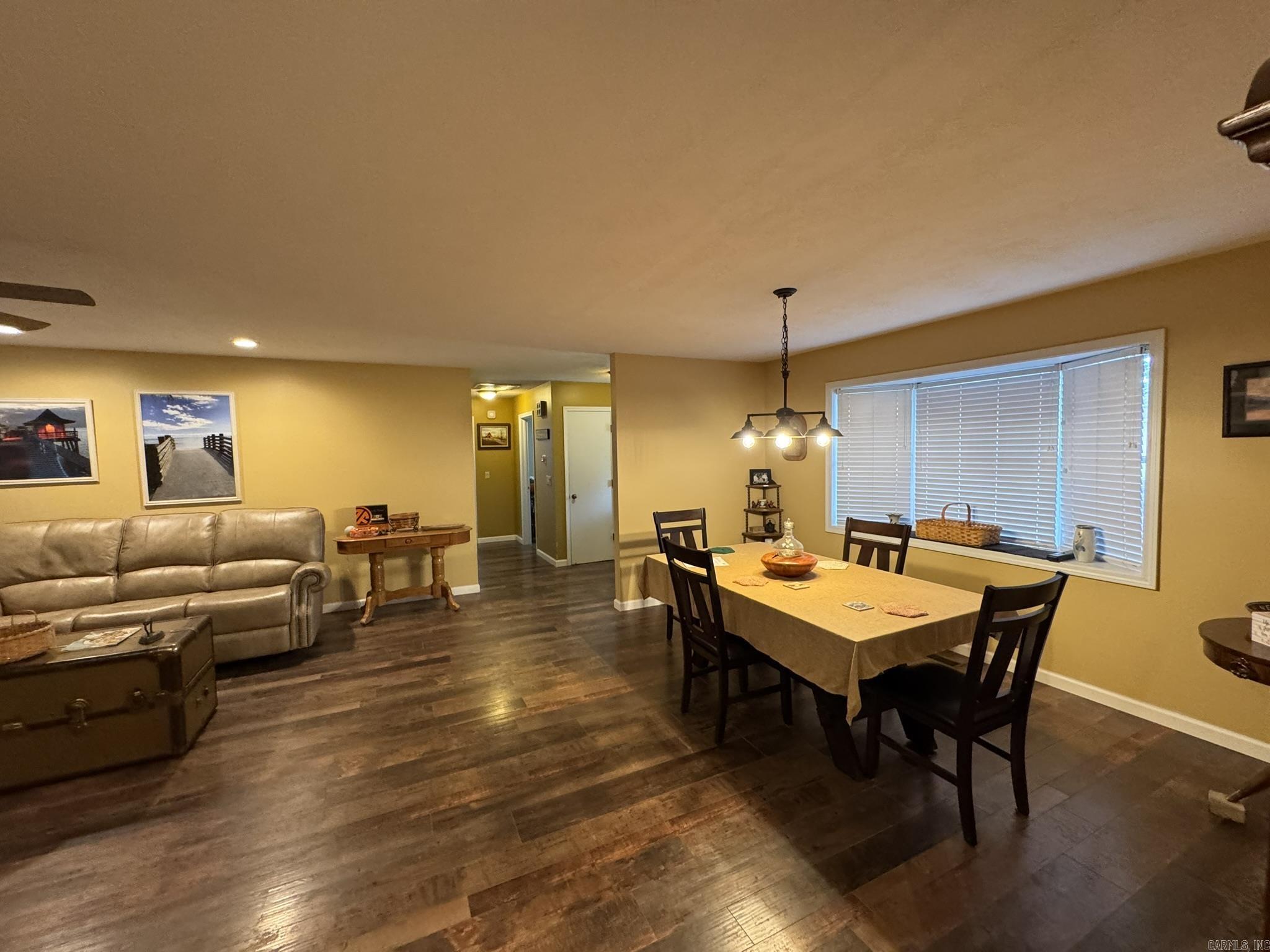 1709 Coachman  Mountain Home, AR
