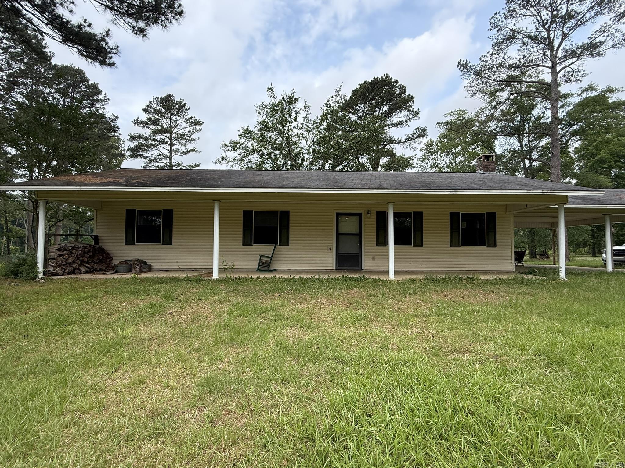 254 Edwards  Mineral Sprs., AR