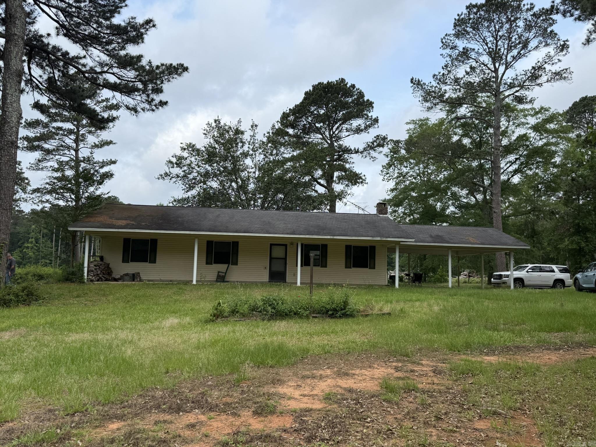 254 Edwards  Mineral Sprs., AR