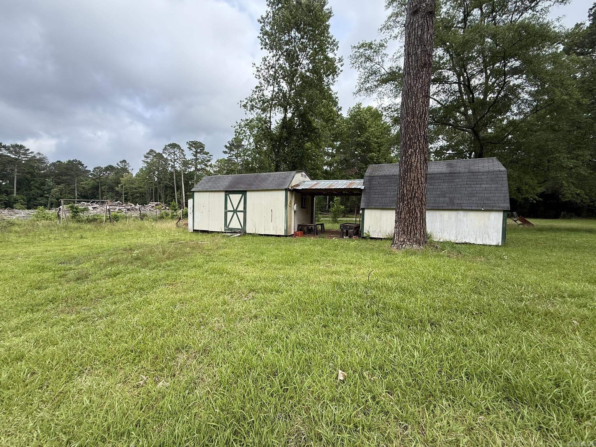 254 Edwards  Mineral Sprs., AR