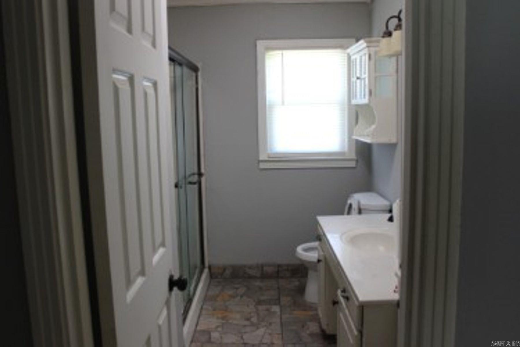 3806 S Highway 229  Benton, AR