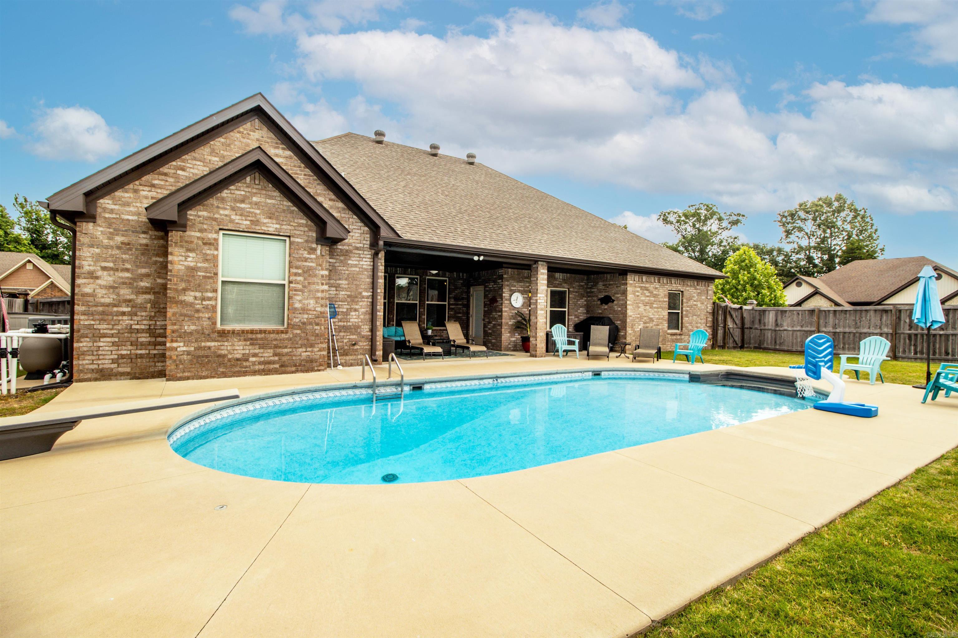 3739 Buckskin Rd  Benton, AR