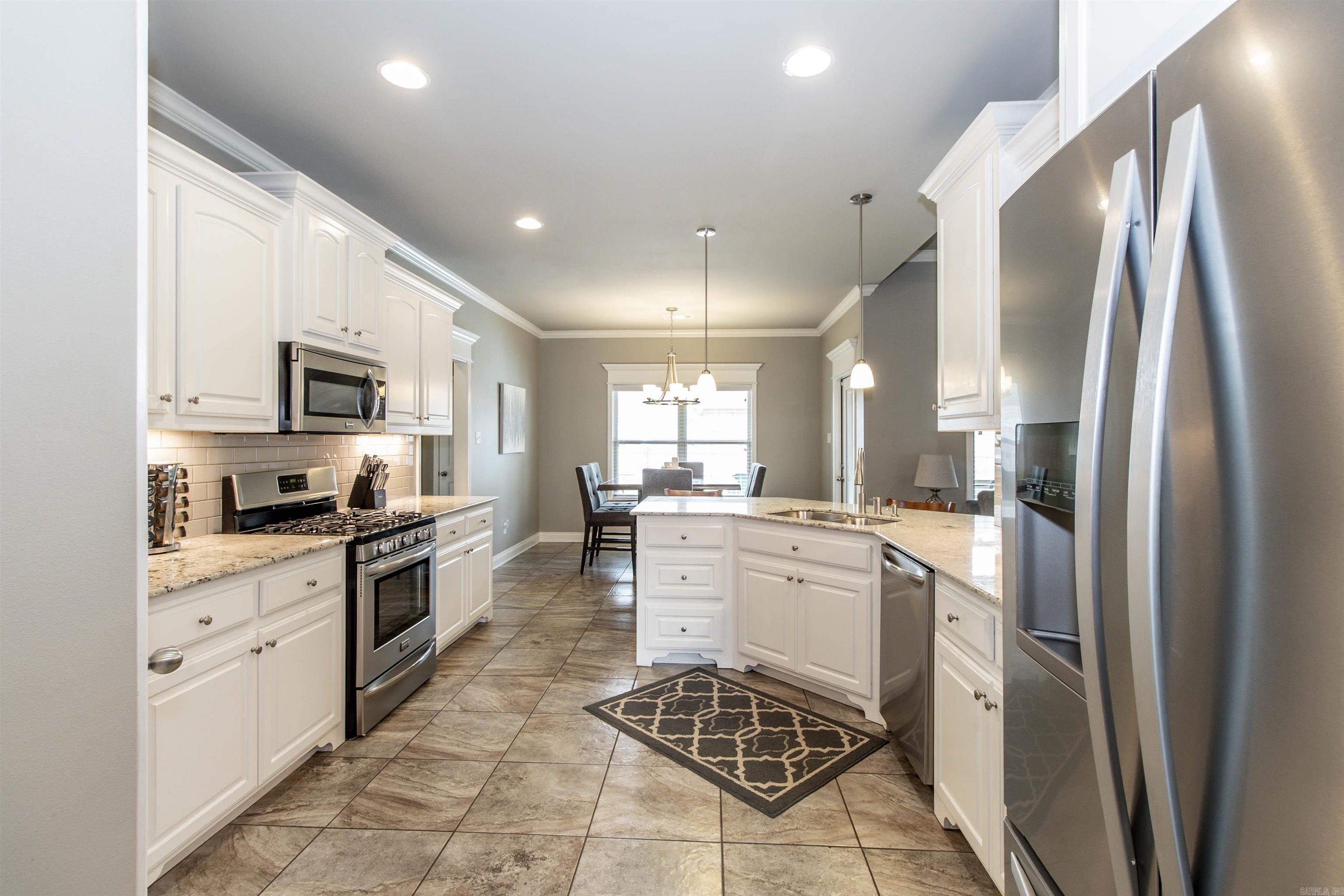 3739 Buckskin Rd  Benton, AR