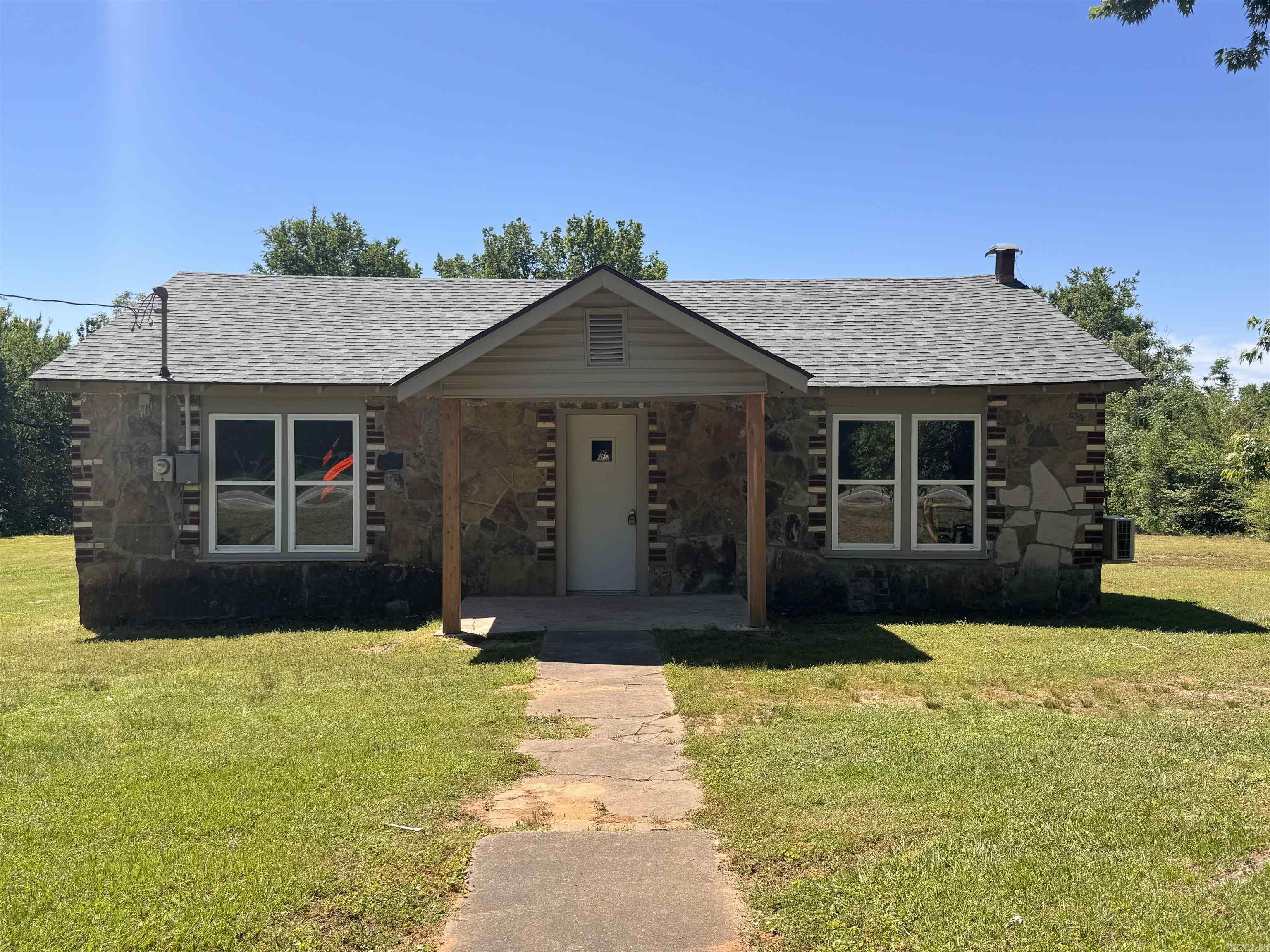 7513 Highway 64  Hartman, AR