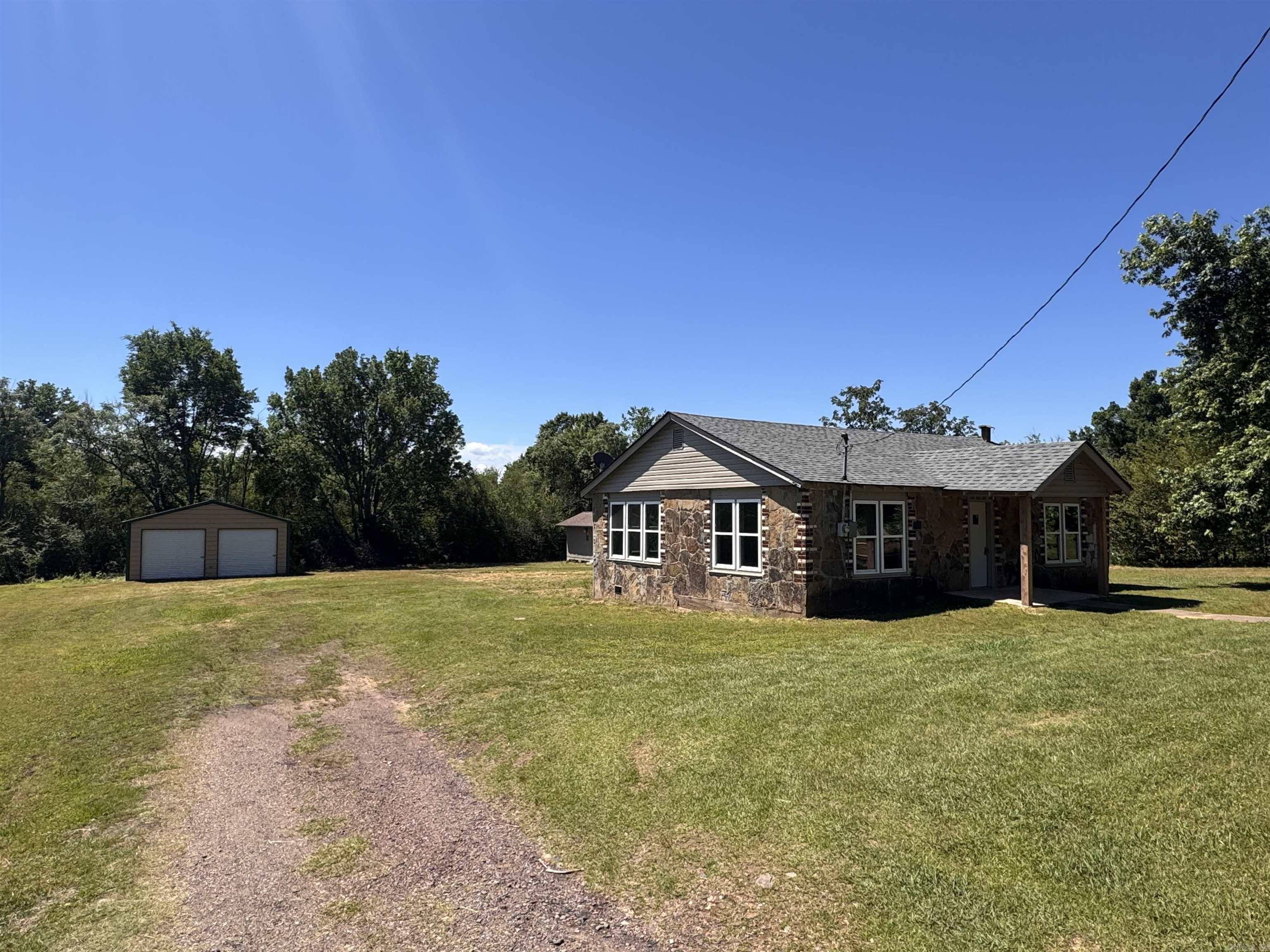 7513 Highway 64  Hartman, AR