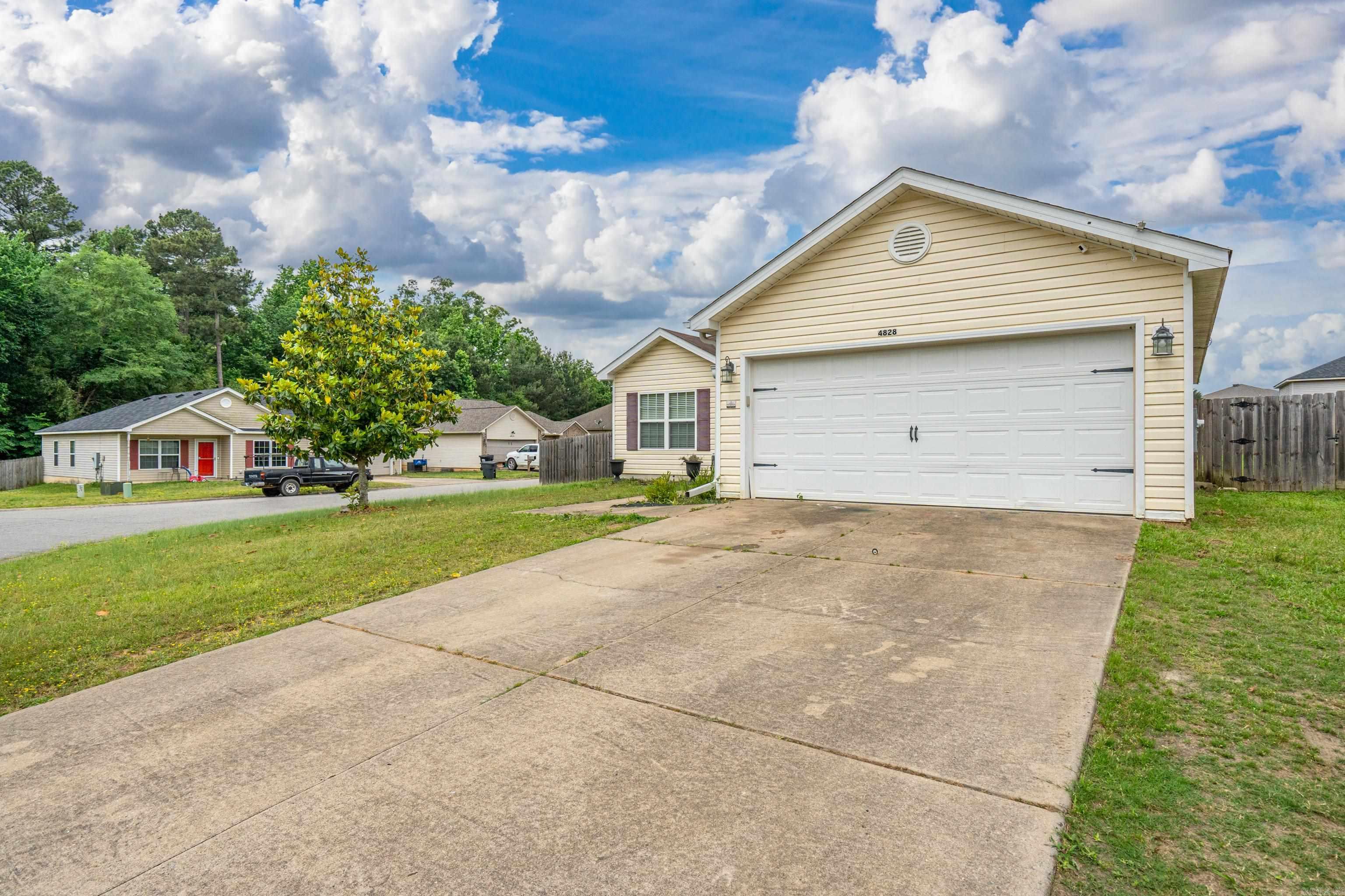 4828 Tall Grass  Benton, AR