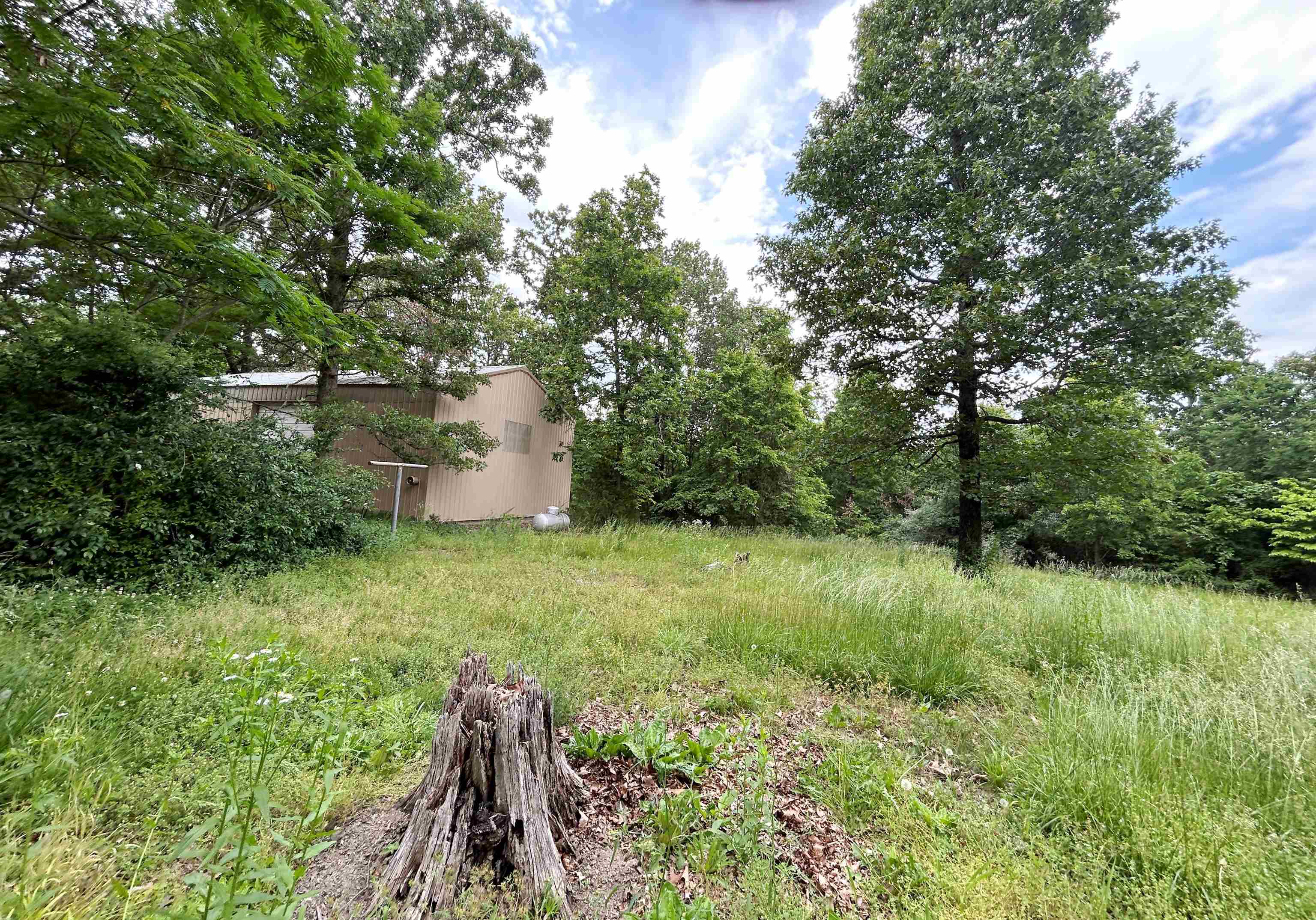 1774 AR Hwy 175  Hardy, AR