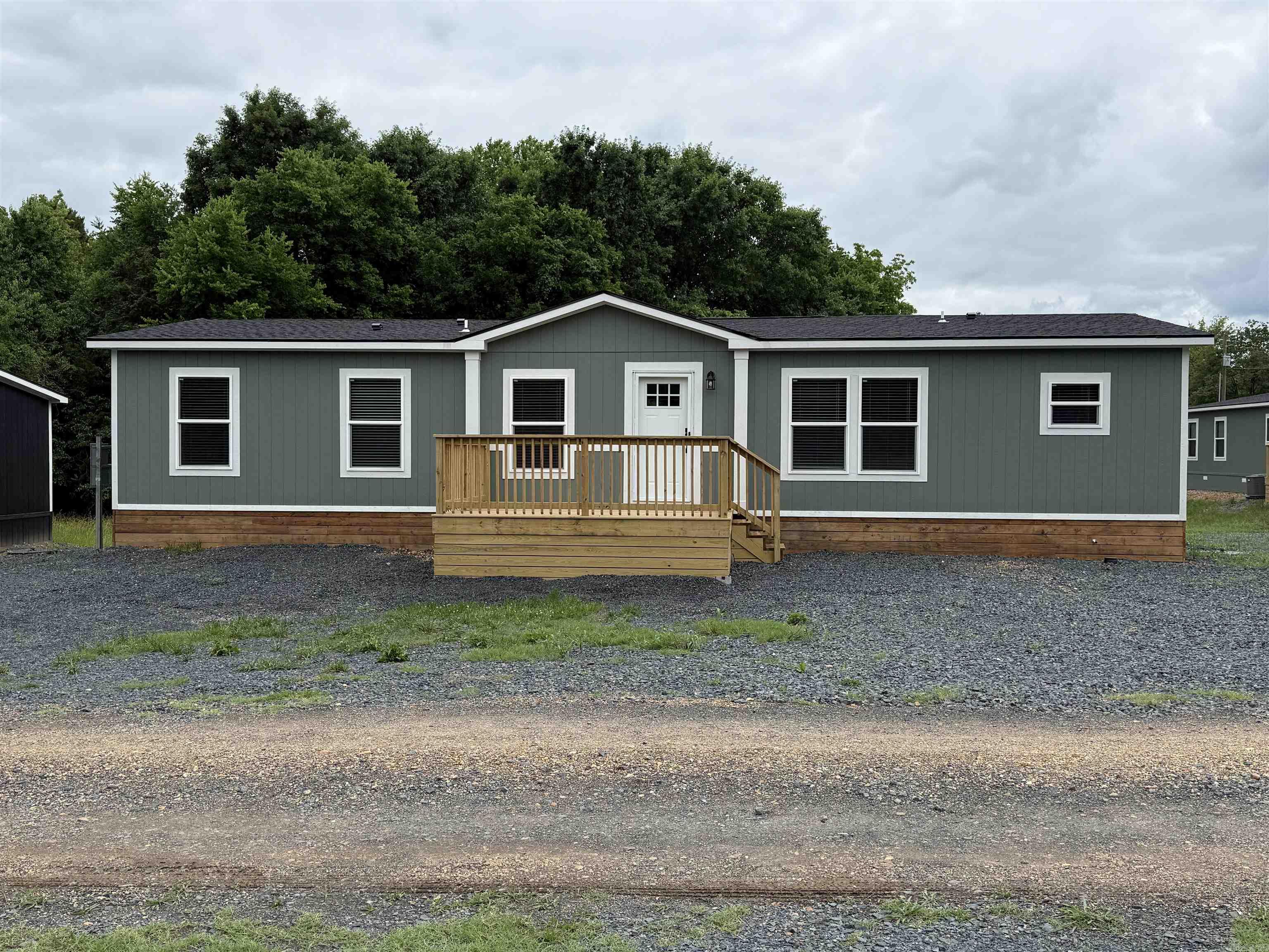174 Old HWY 71  De Queen, AR