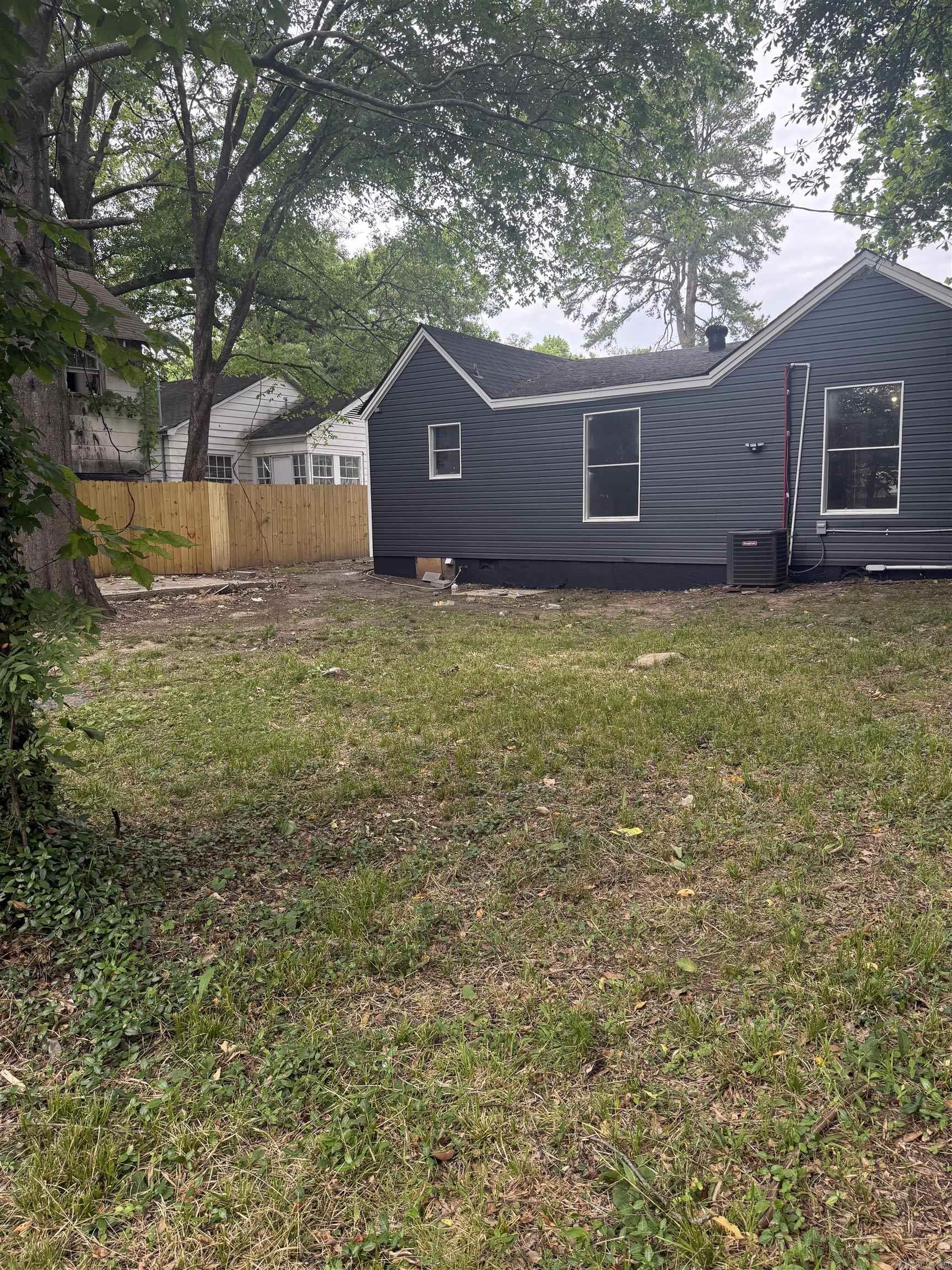 1812 W Long 17th Street  North Little Rock, AR