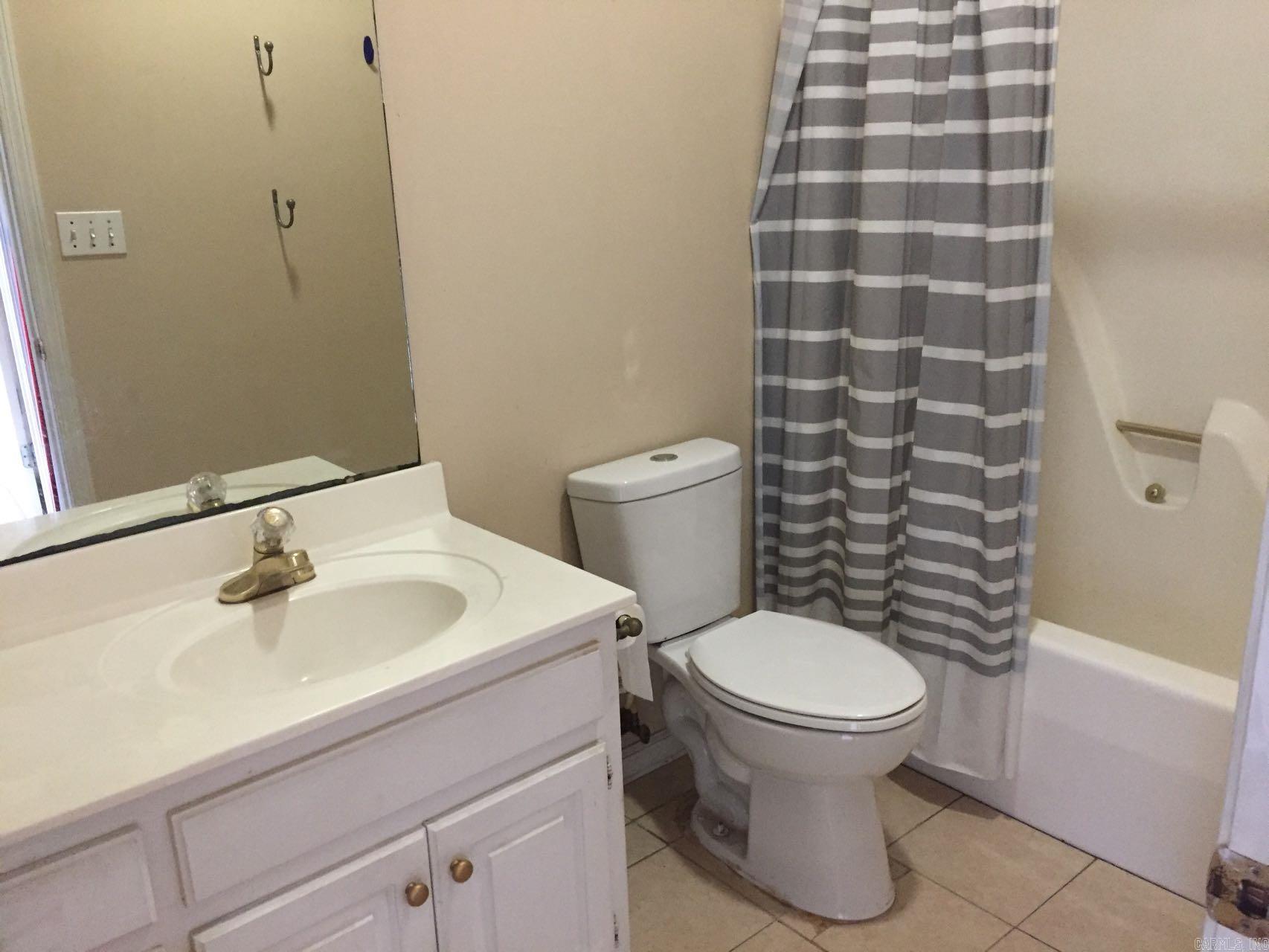 117 Grizzly Bear Dr.  White Hall, AR