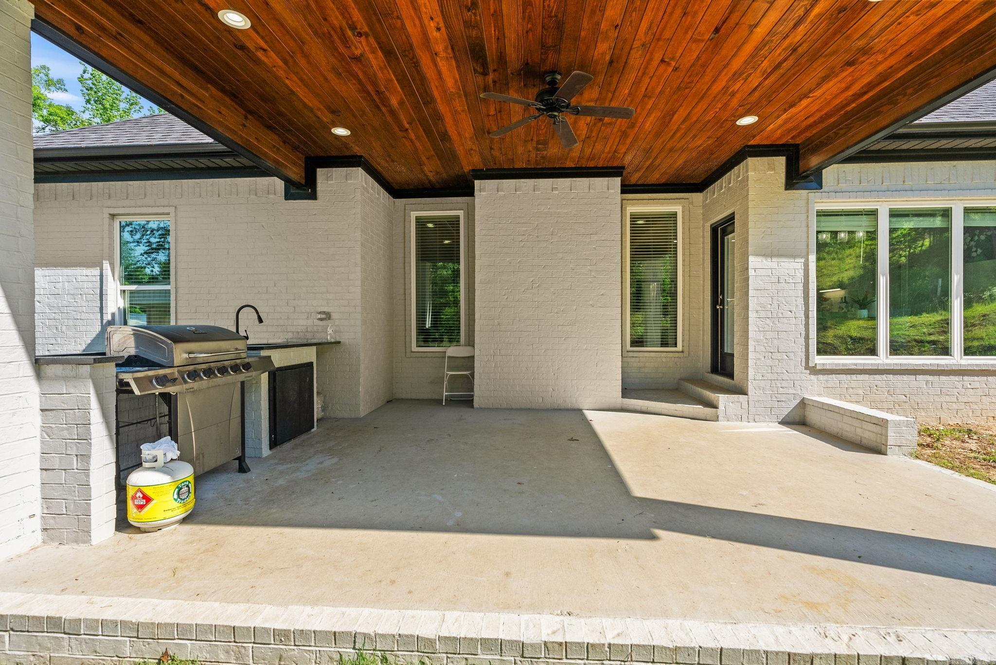 16005 Shirley  Alexander, AR
