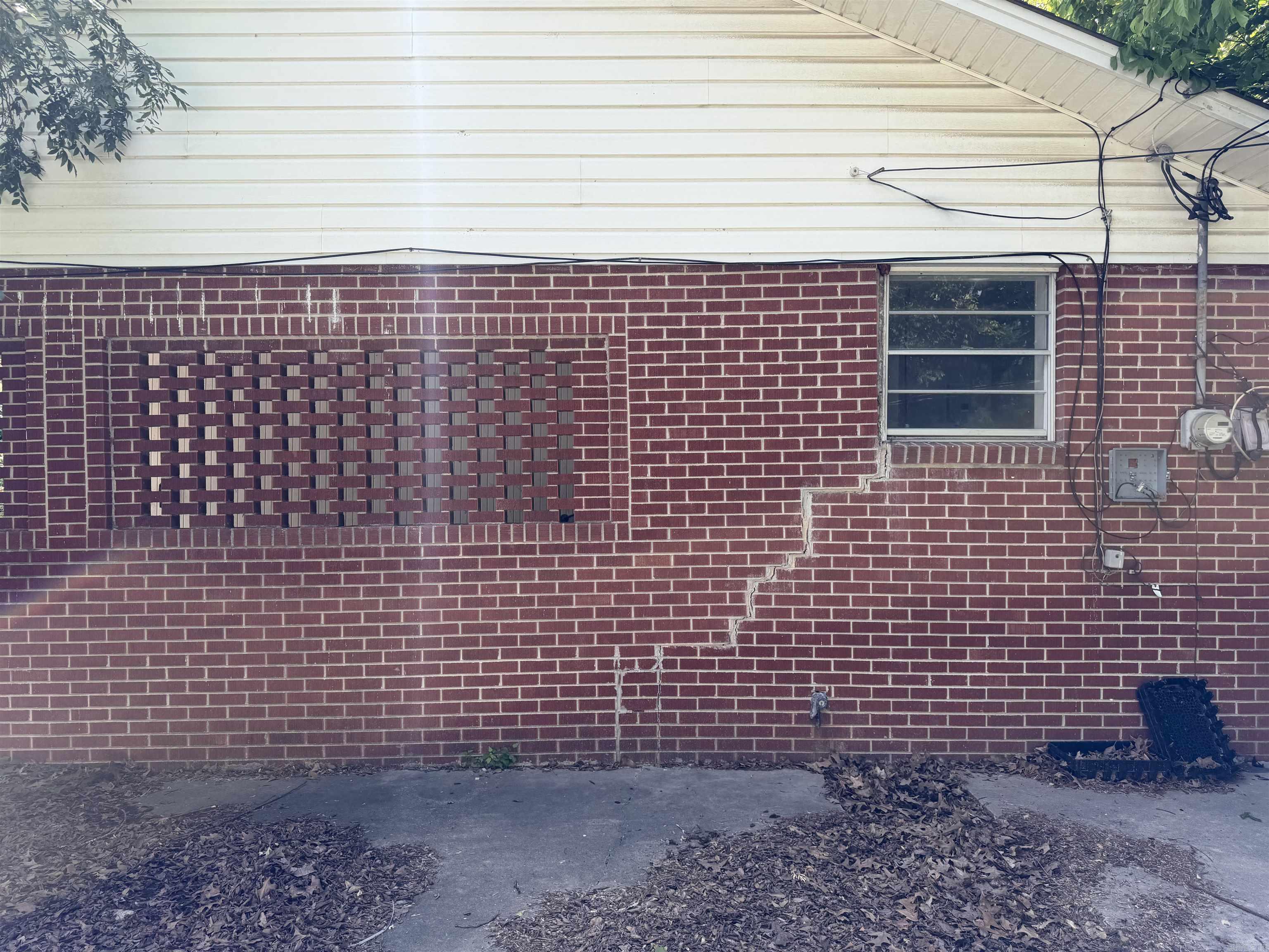 718 W Cross St  DeWitt, AR