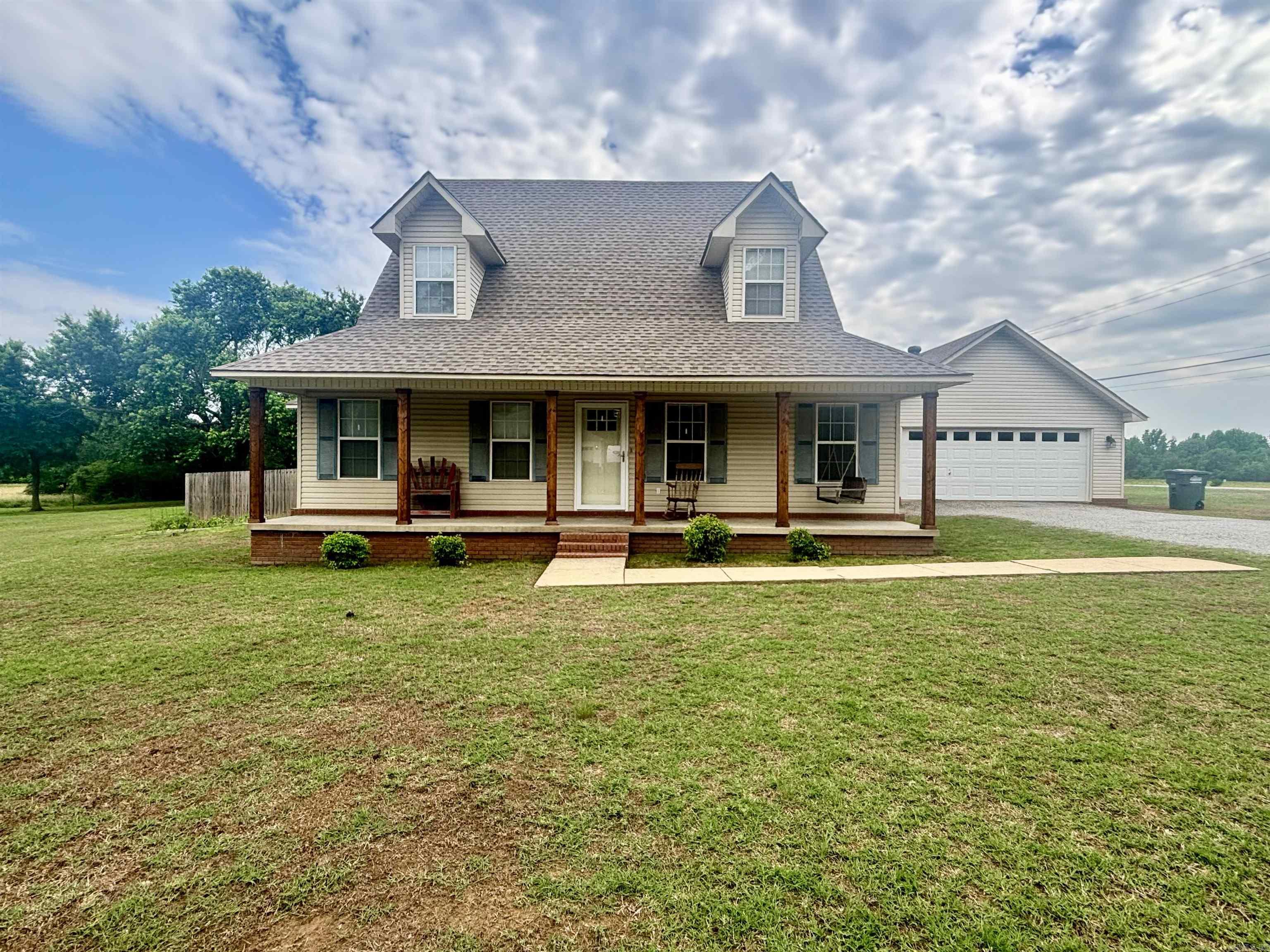 2311 W Union  Bald Knob, AR