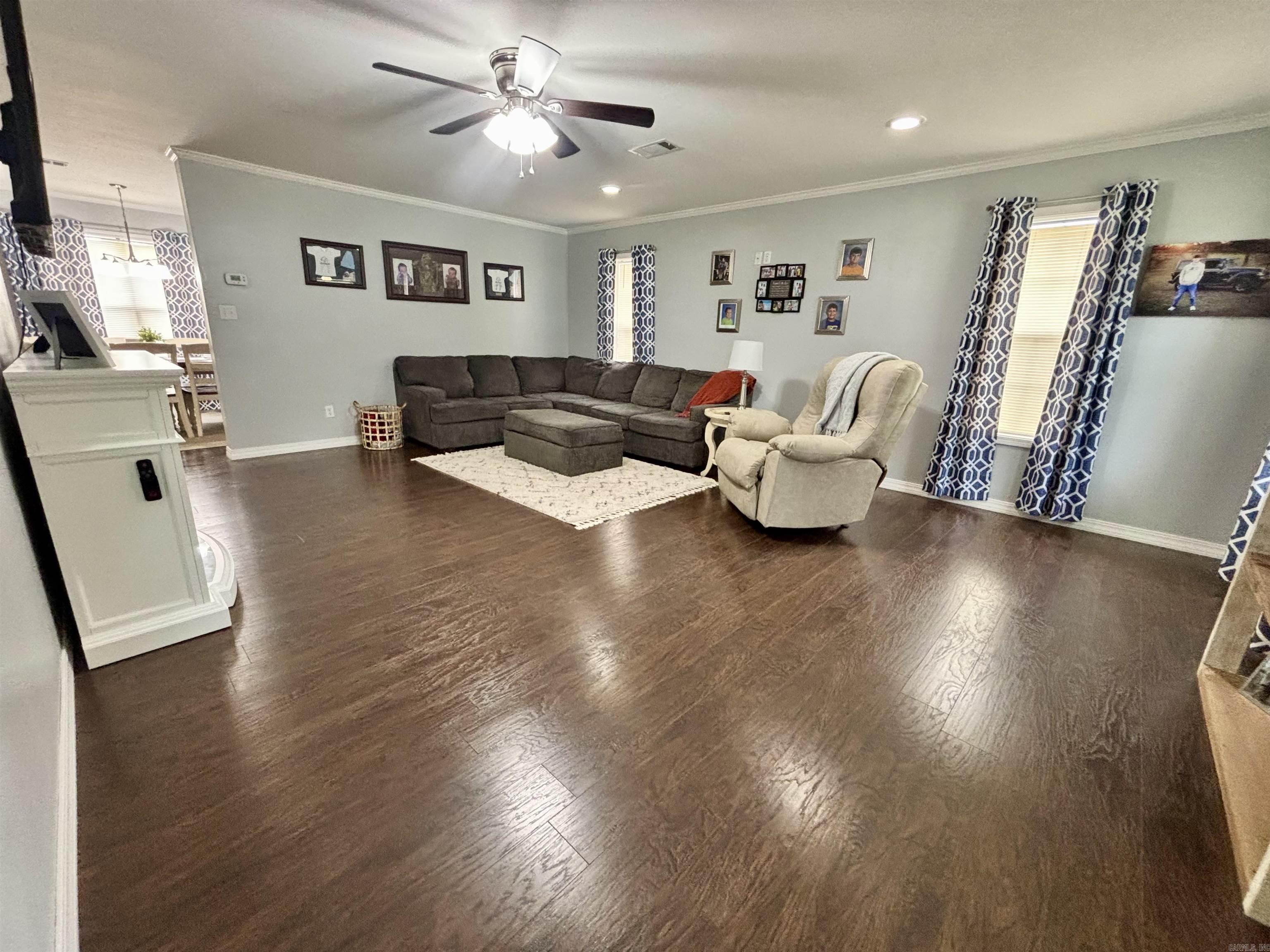 2311 W Union  Bald Knob, AR