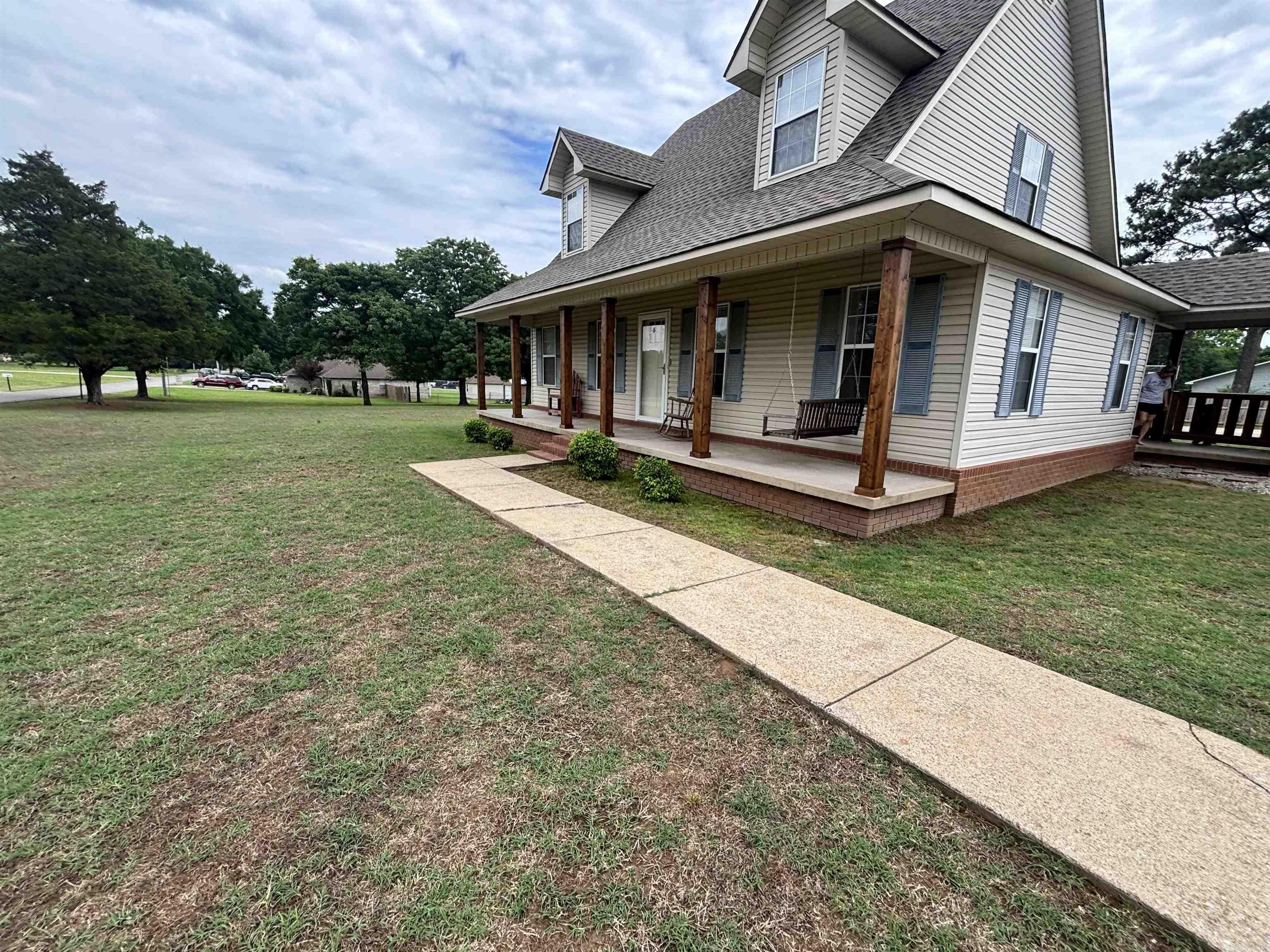 2311 W Union  Bald Knob, AR