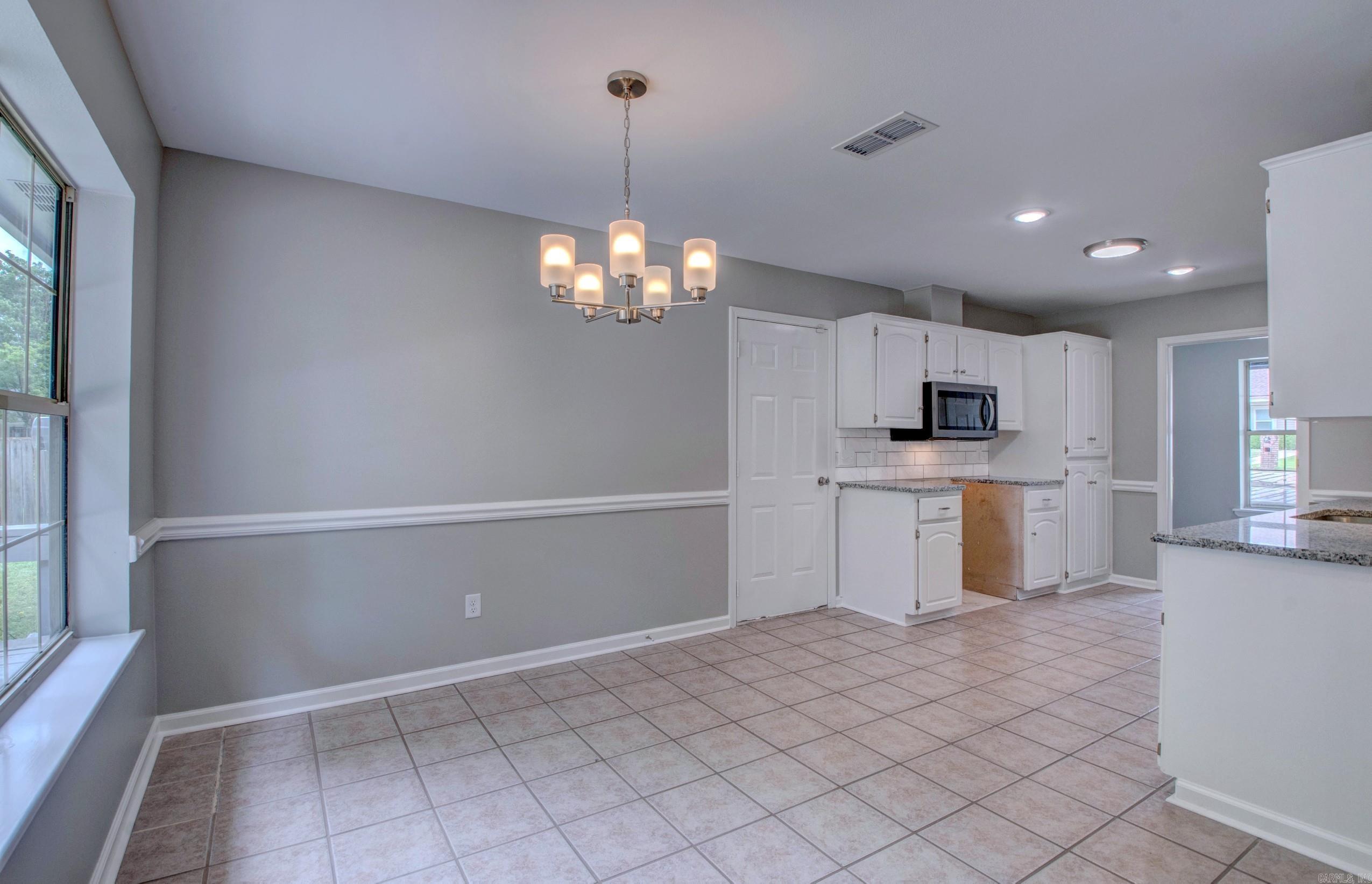44 Red Oak Dr  Cabot, AR