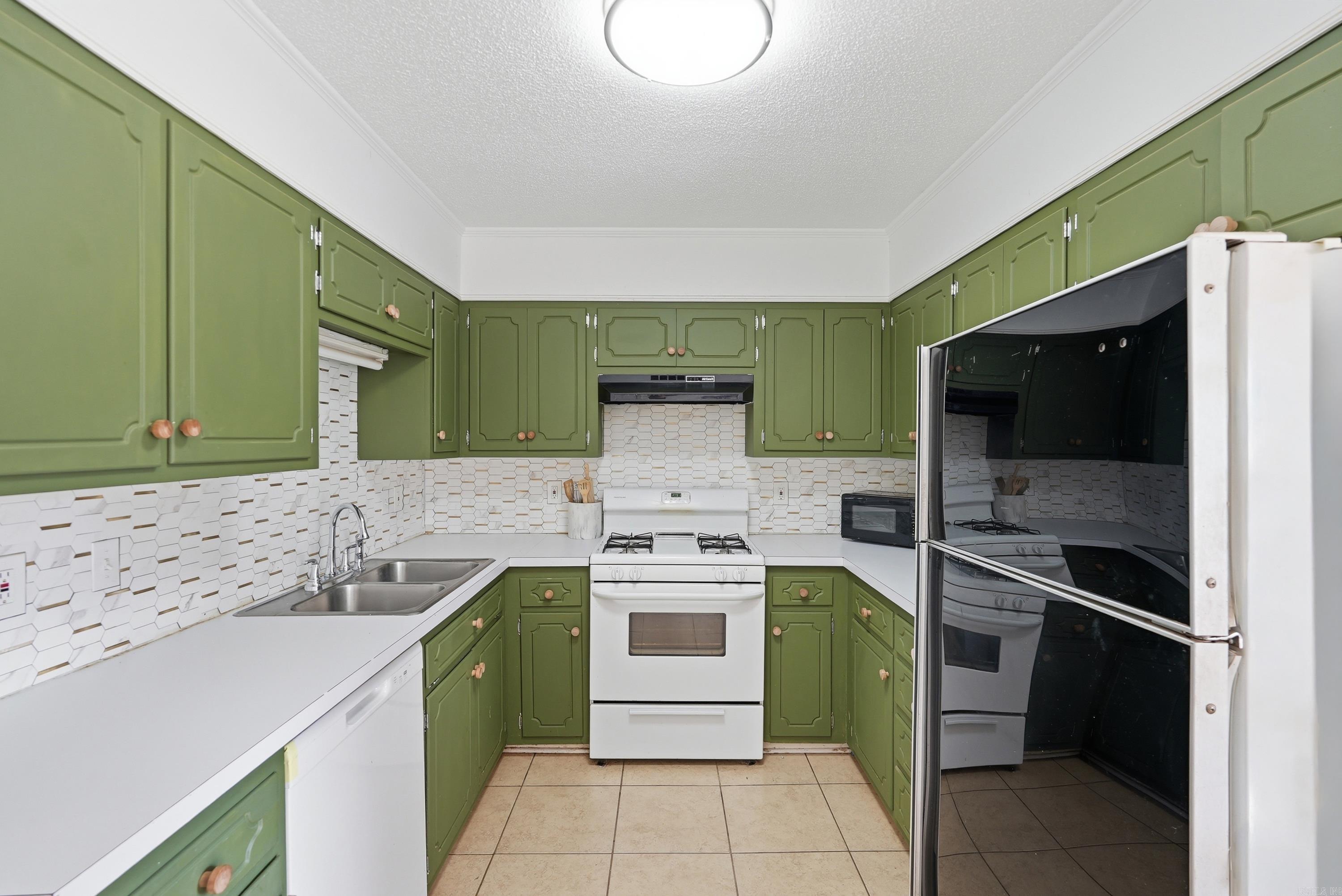 27 Burns  Cabot, AR