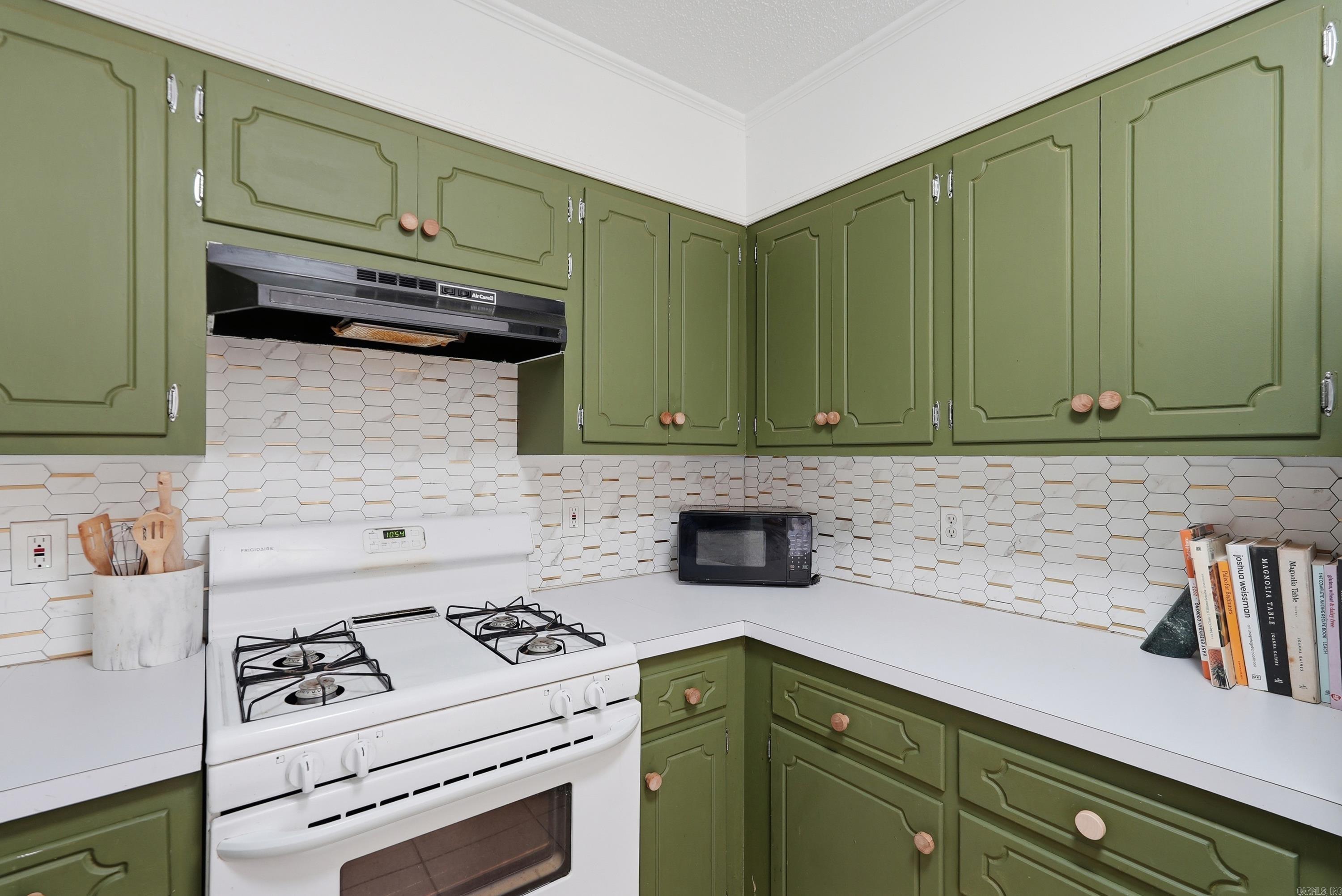 27 Burns  Cabot, AR