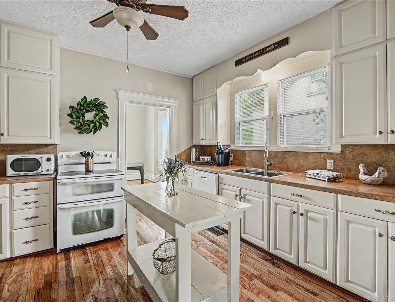 228 Henderson  Hot Springs, AR
