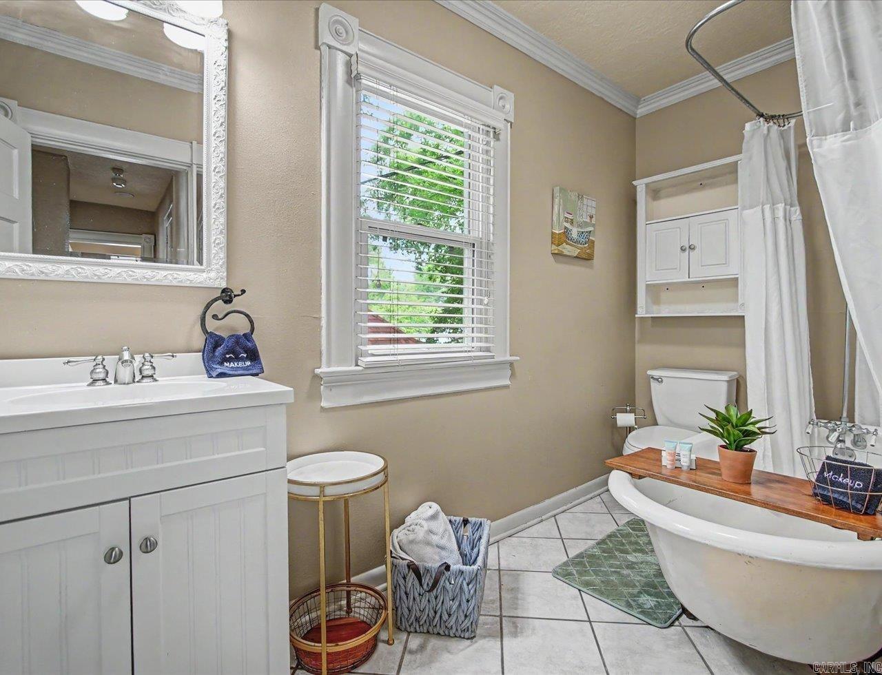 228 Henderson  Hot Springs, AR