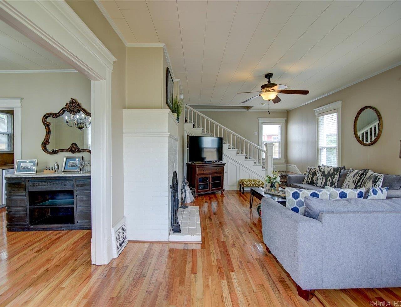 228 Henderson  Hot Springs, AR