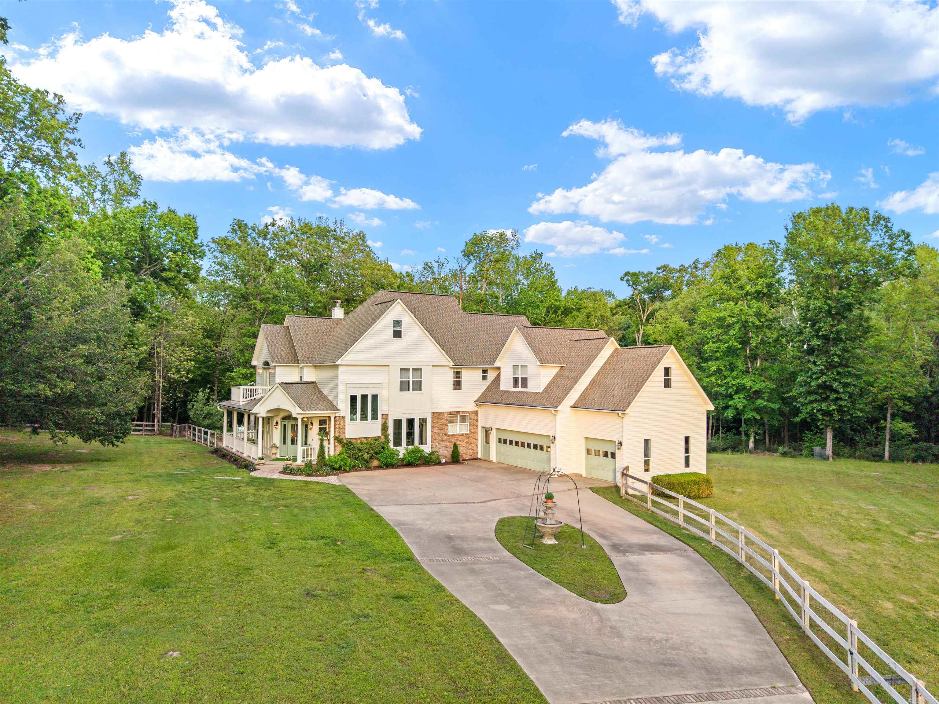 1079 Hillsboro Cir  Alexander, AR