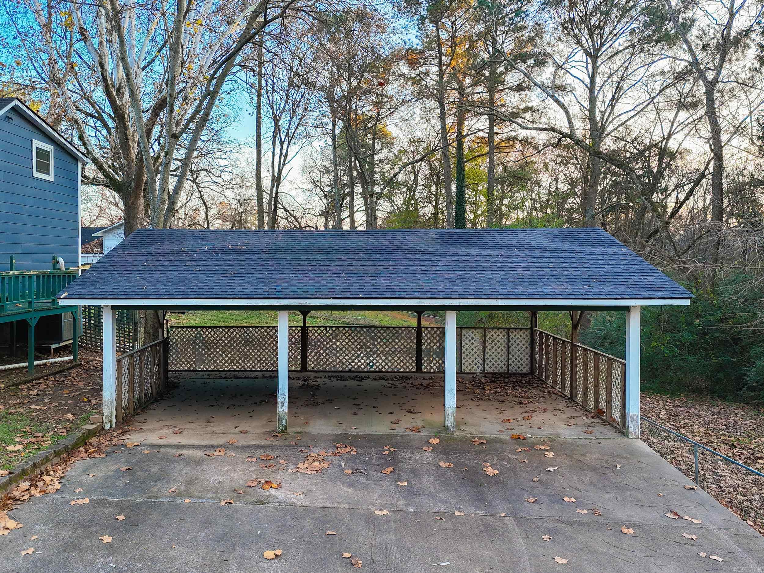 701 W Rhodes St  Clarksville, AR