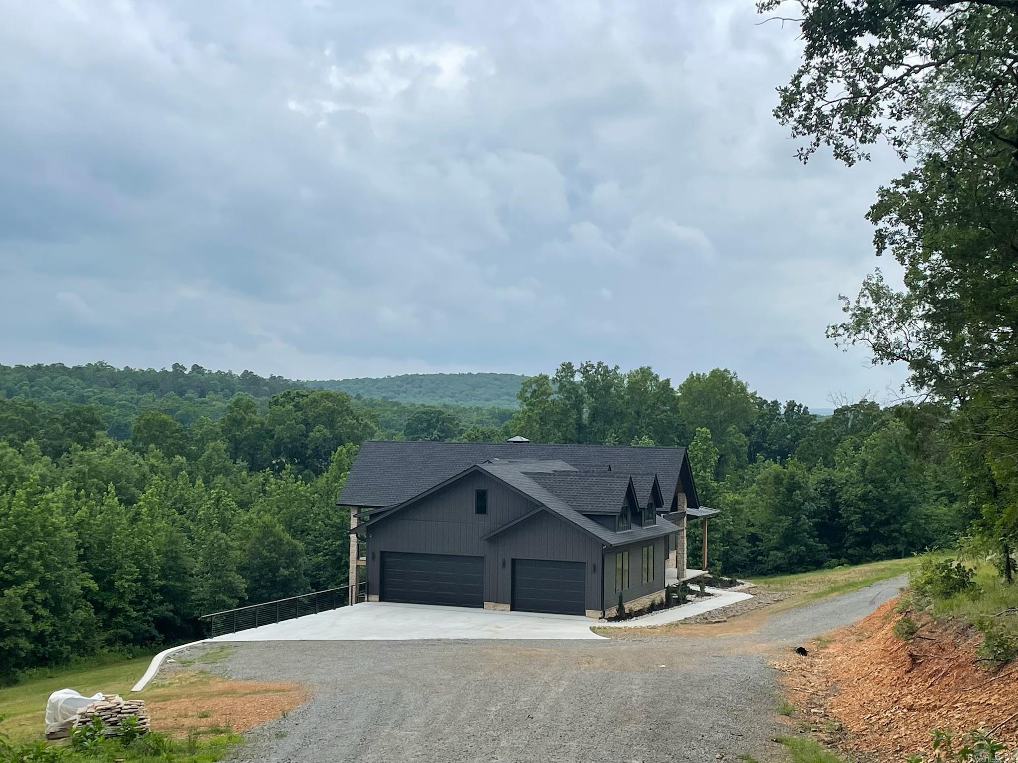 5001 Donnell Ridge Rd.  Conway, AR