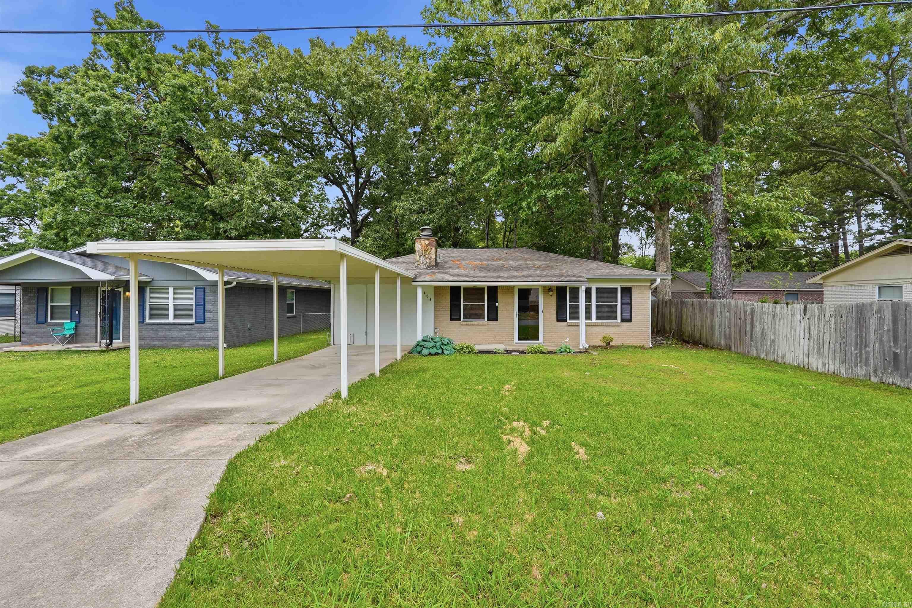 404 SE 1st  Bryant, AR