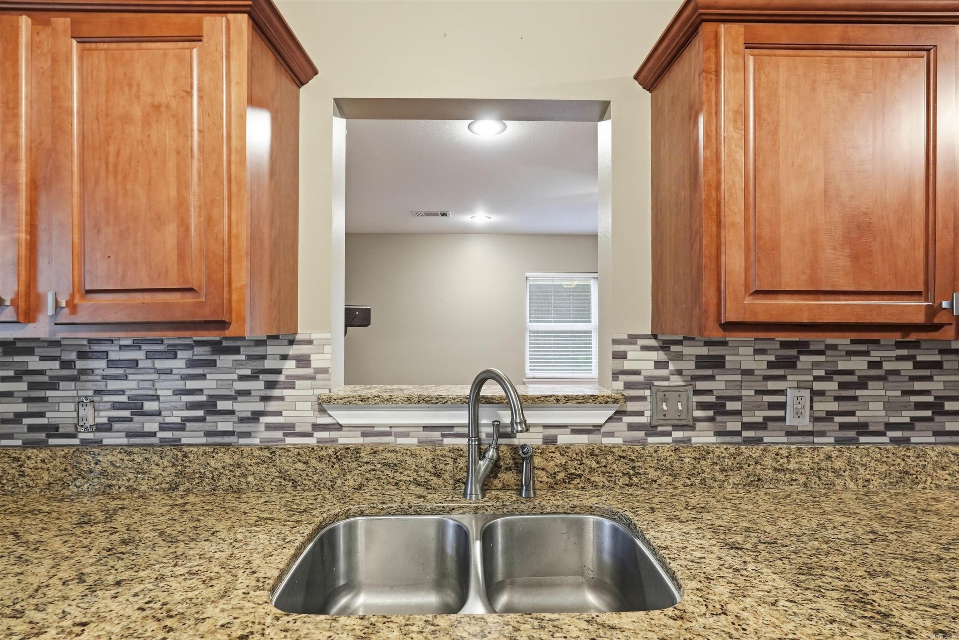 404 SE 1st  Bryant, AR
