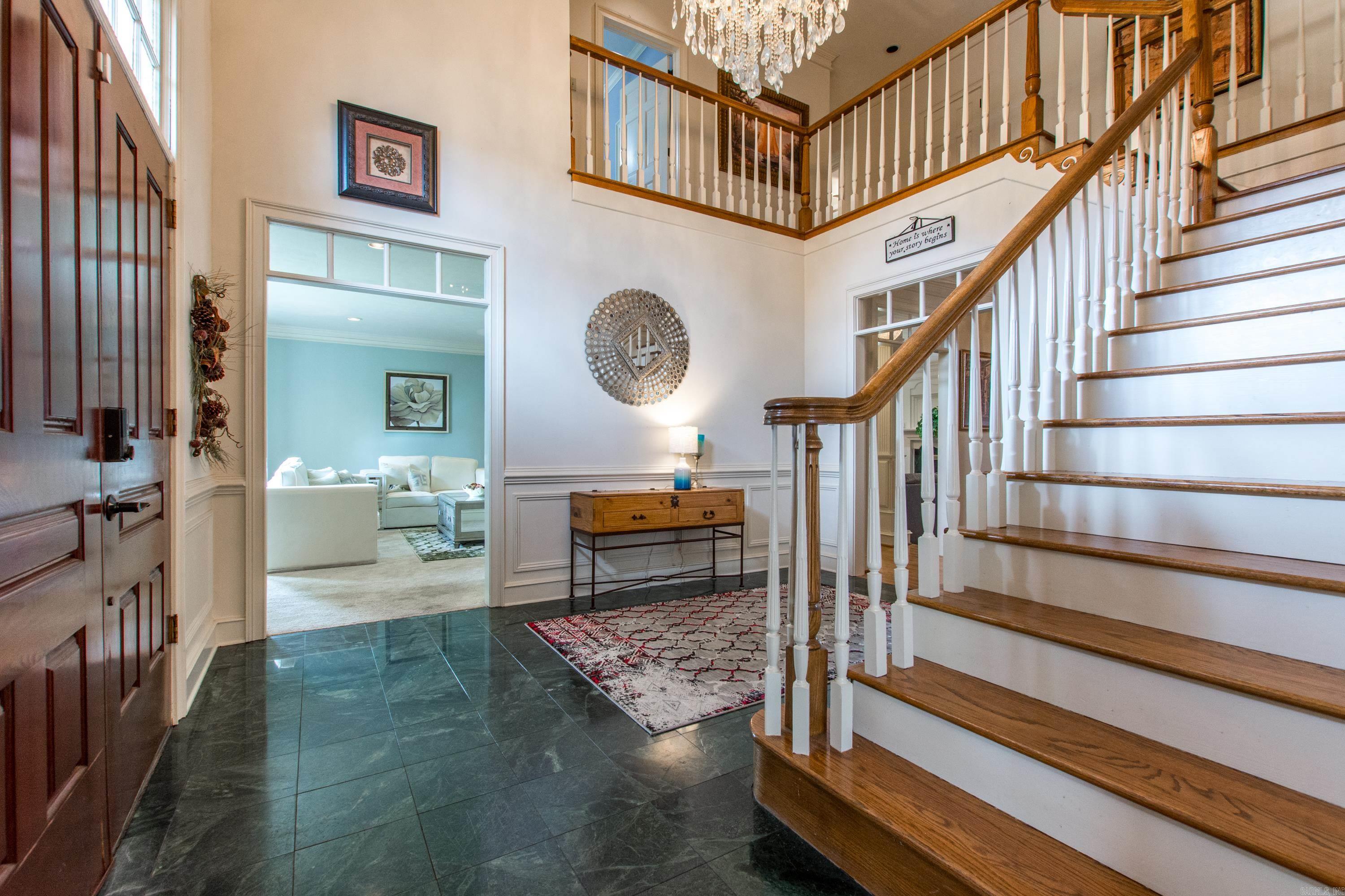 1 Club Manor  Maumelle, AR