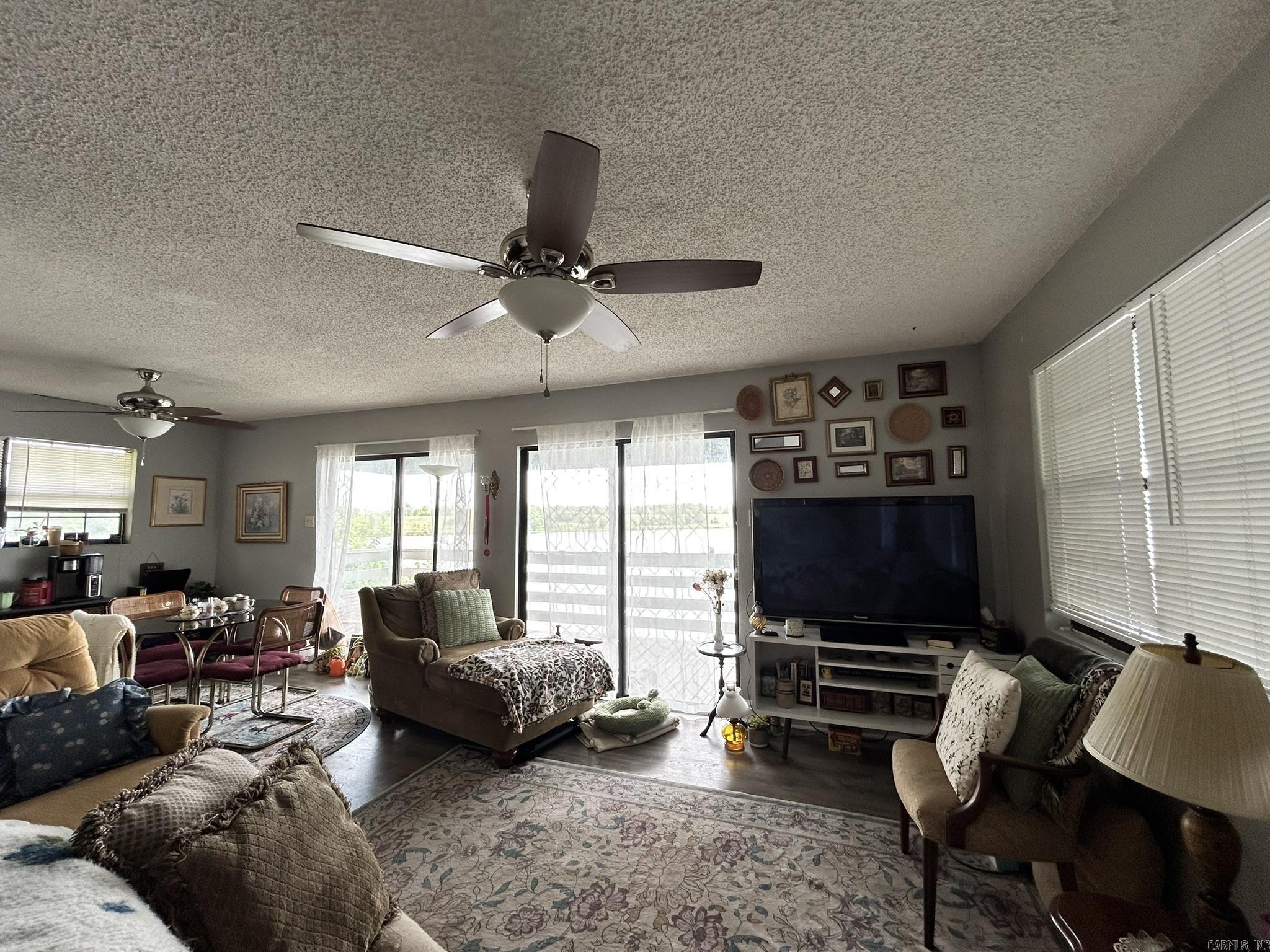 3109 Riverside Dr  White Hall, AR