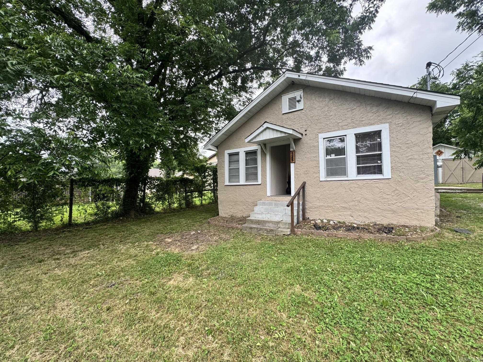 125 Plain  Hot Springs, AR