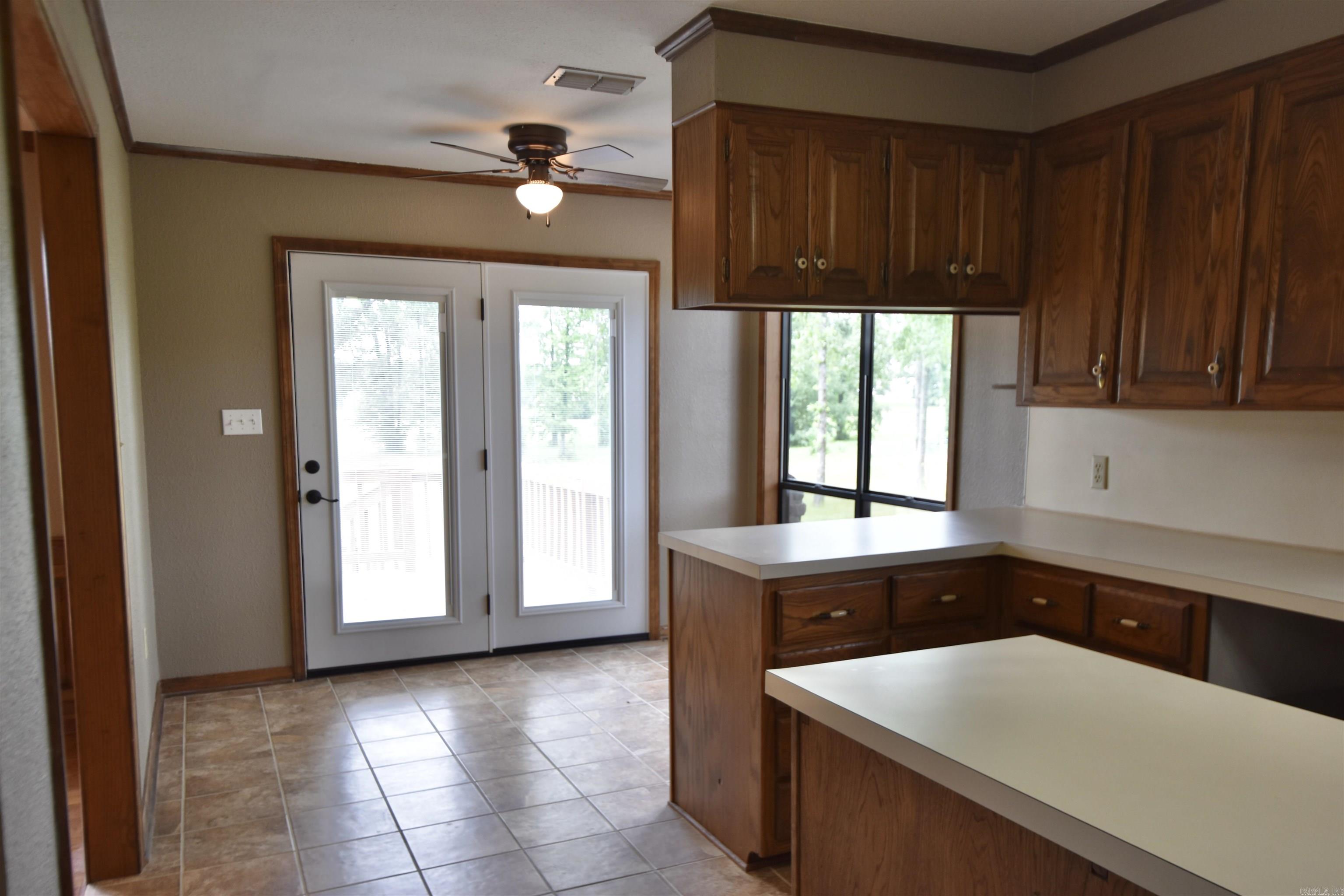 170 Riverview Dr  Malvern, AR