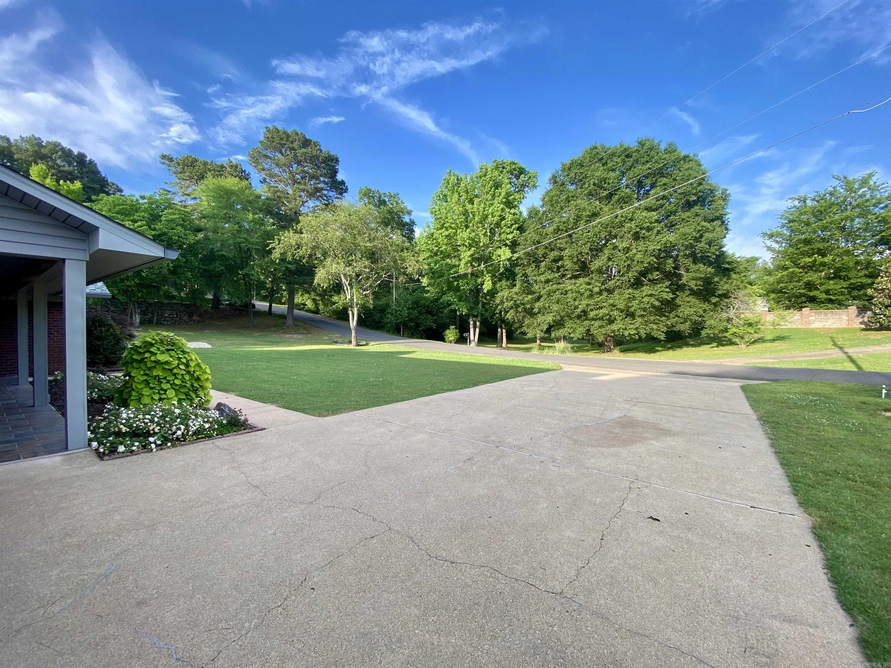 112 Ridgewood St  Hot Springs, AR