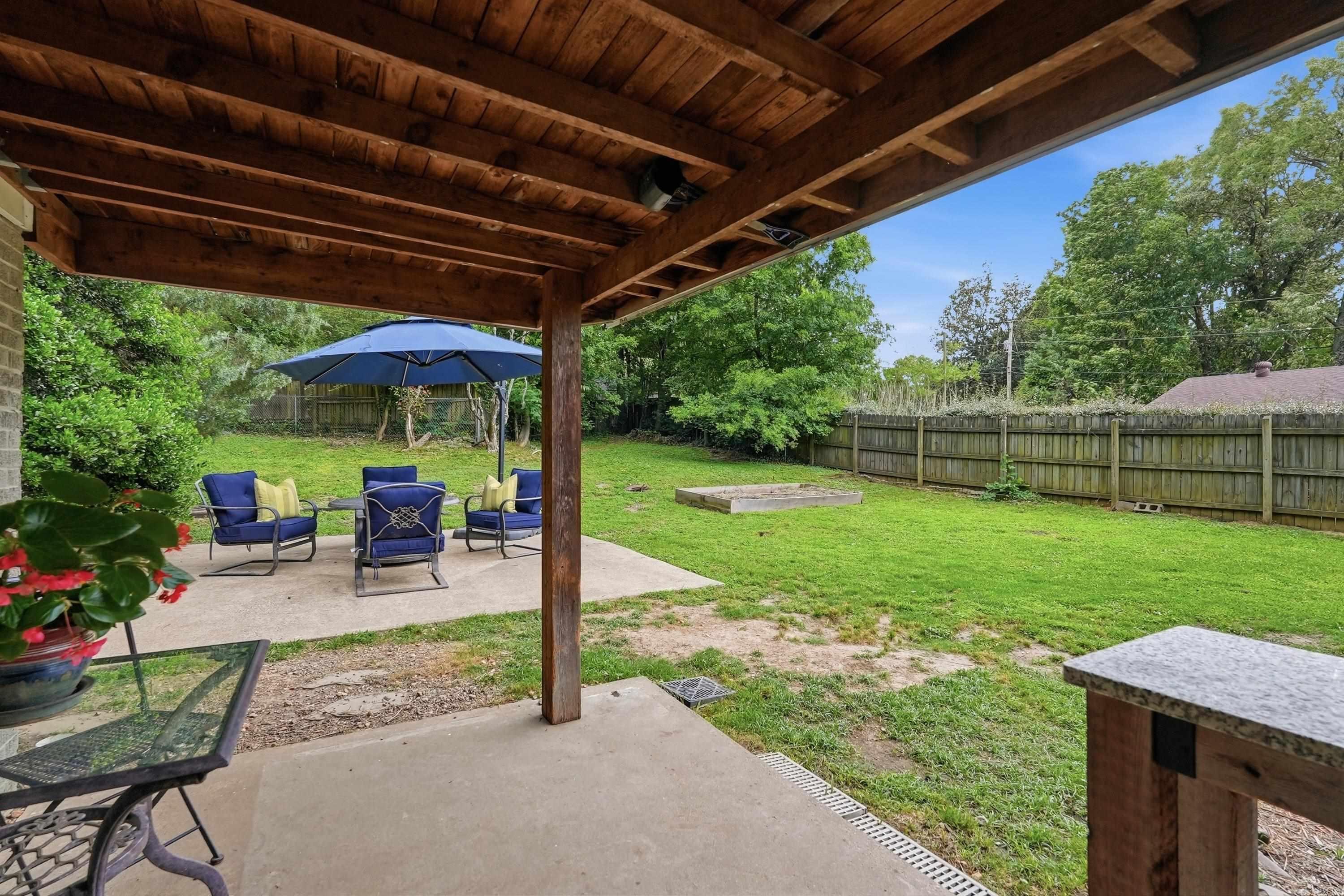 1401 Crystal  Benton, AR