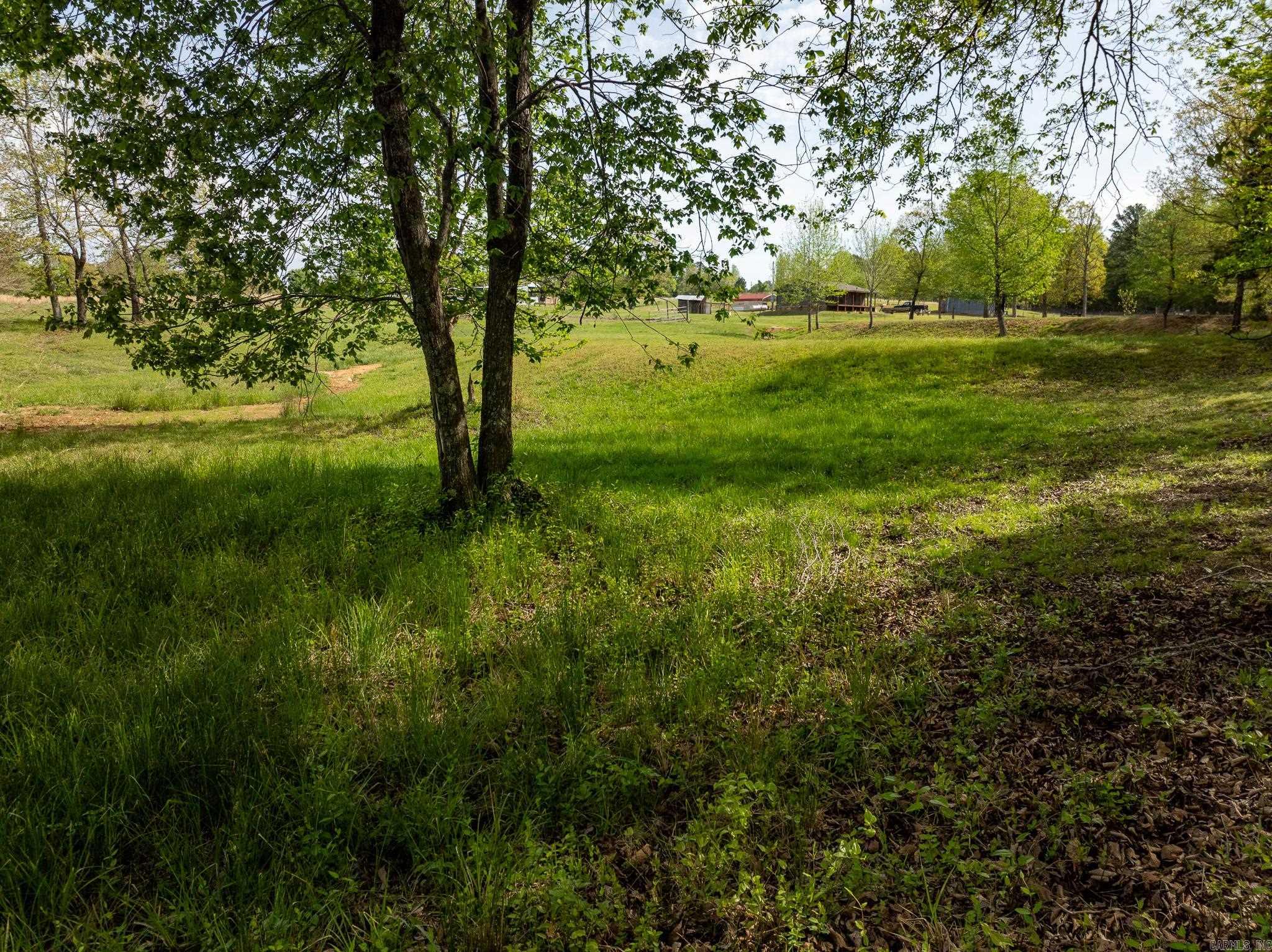 000 Hill Loop Rd.  Floyd, AR