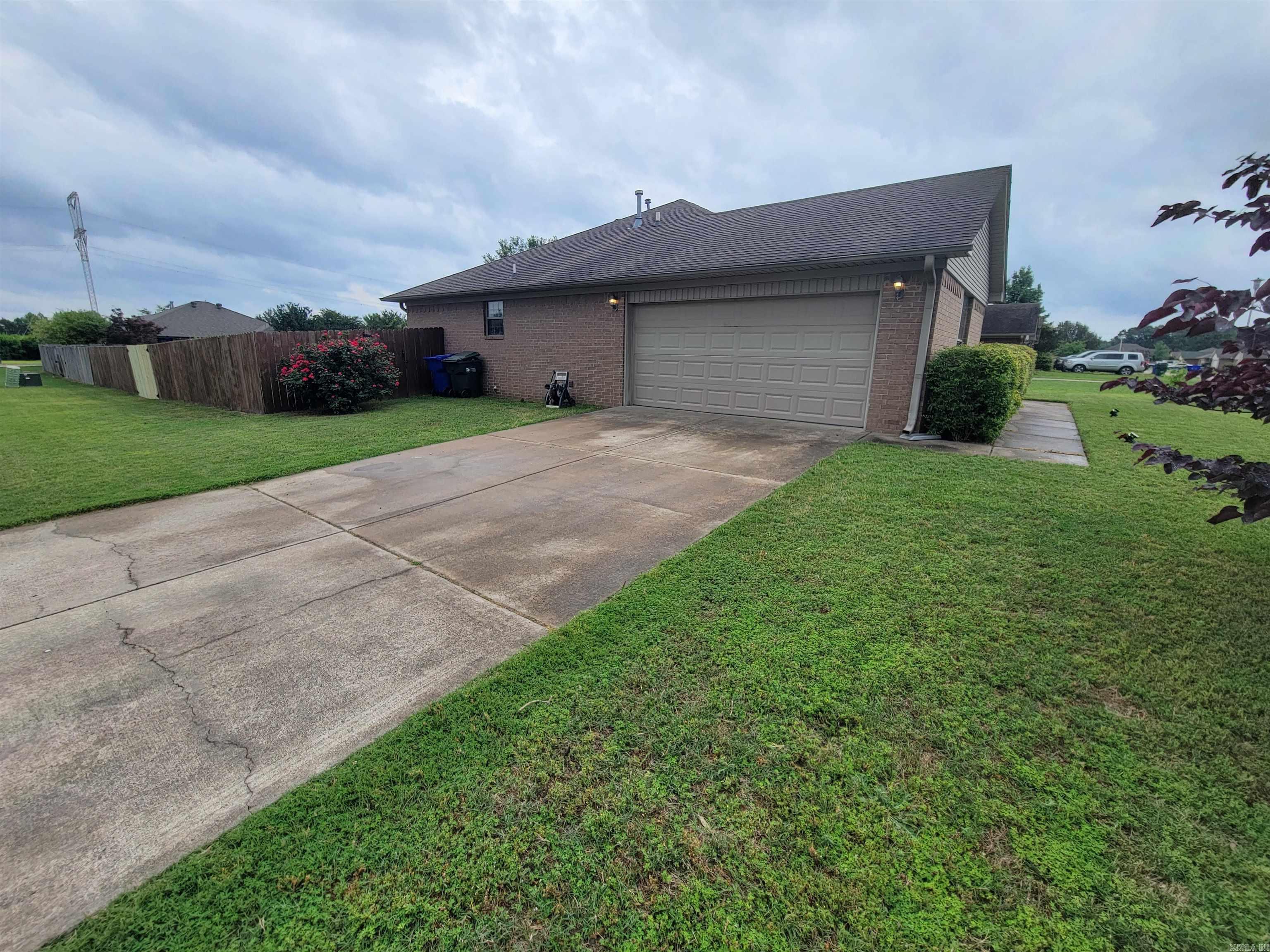 920 Crestliner Dr  Conway, AR
