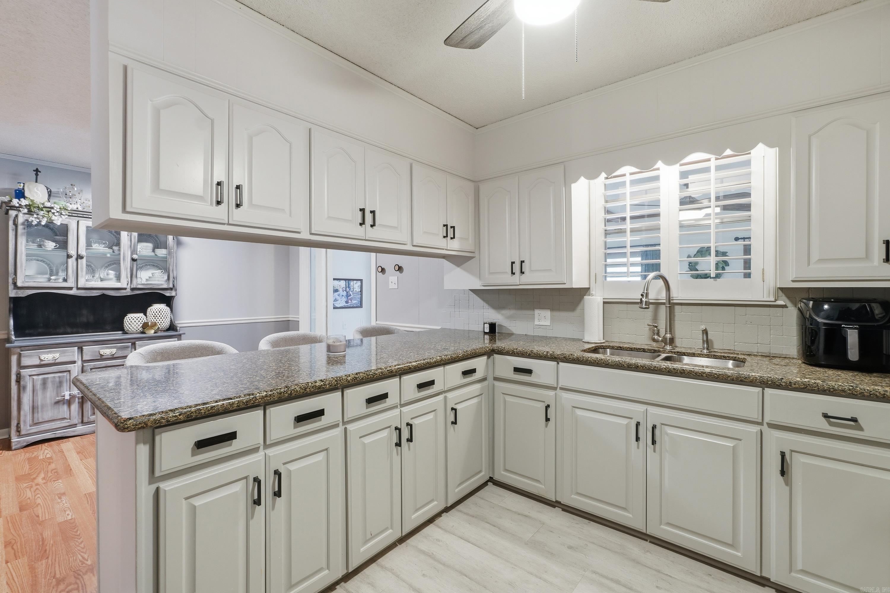 28 Stevens  Conway, AR