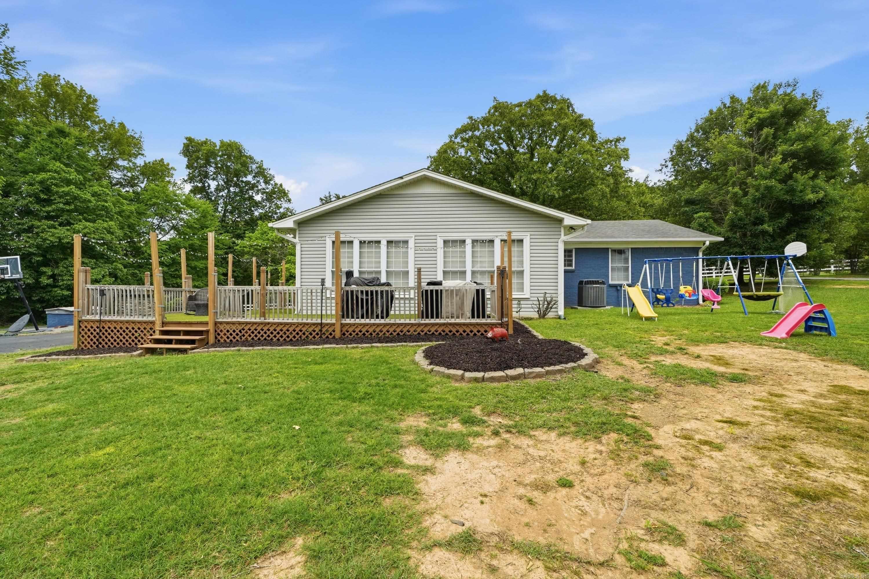 28 Stevens  Conway, AR