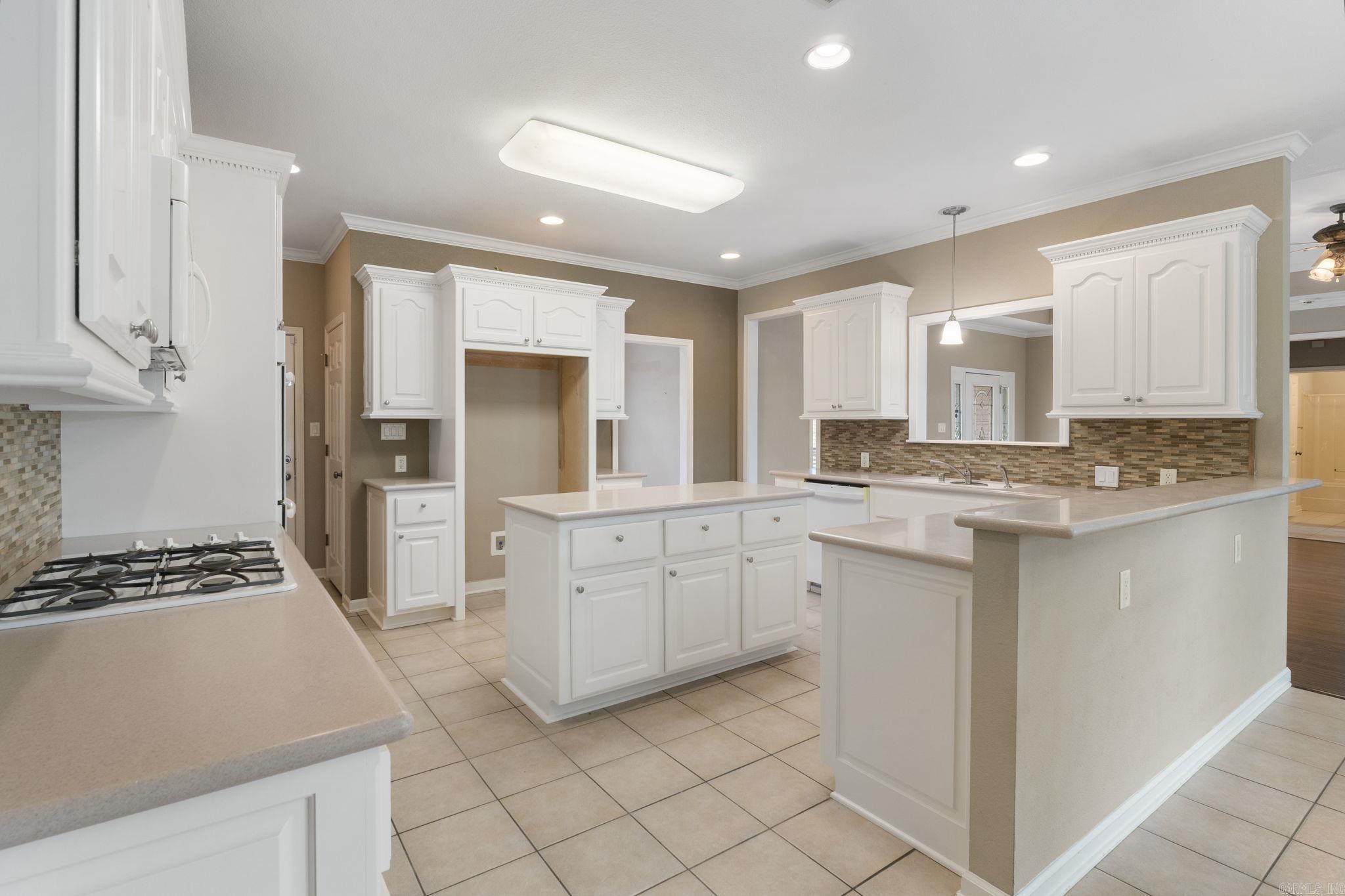 6315 Worth  Benton, AR