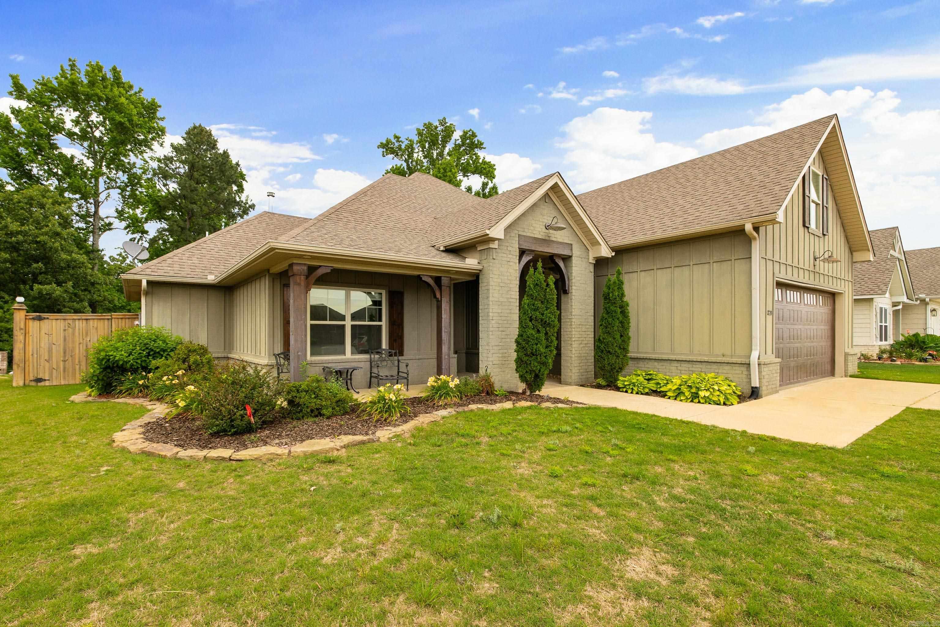 4320 Sloan Drive  Alexander, AR
