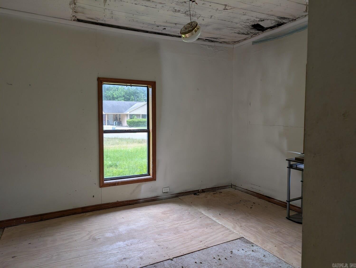 107 Silver  Mineral Sprs., AR