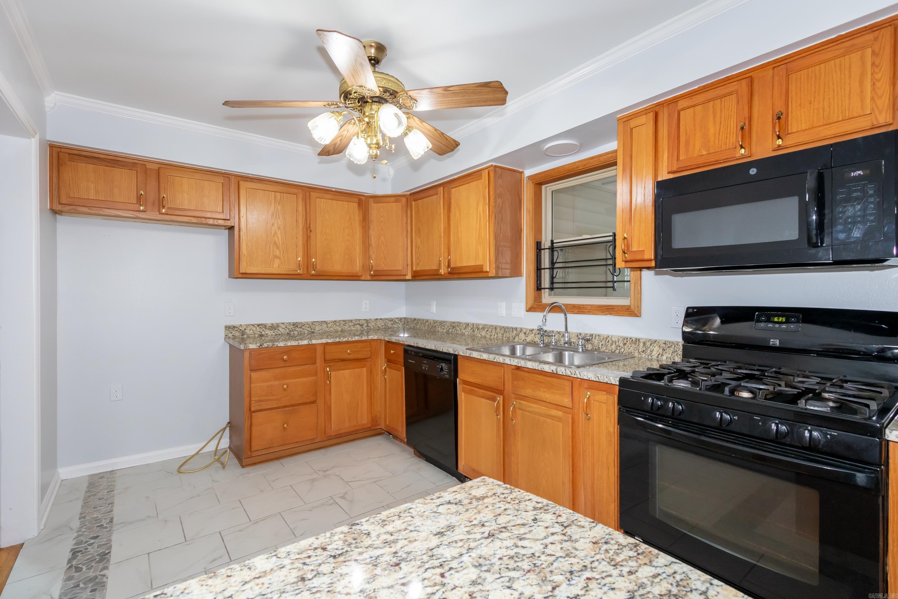 1505 HENDRIX  Little Rock, AR