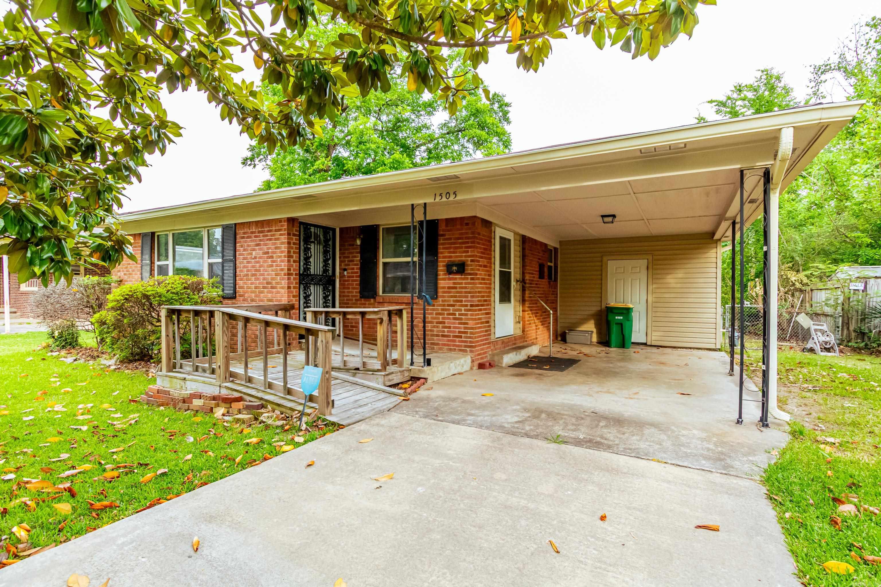 1505 HENDRIX  Little Rock, AR