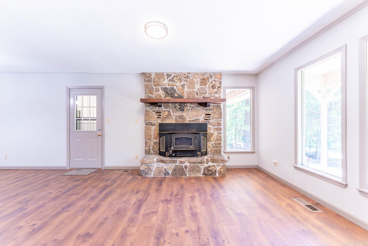 1408 N Shore  Horseshoe Bend, AR