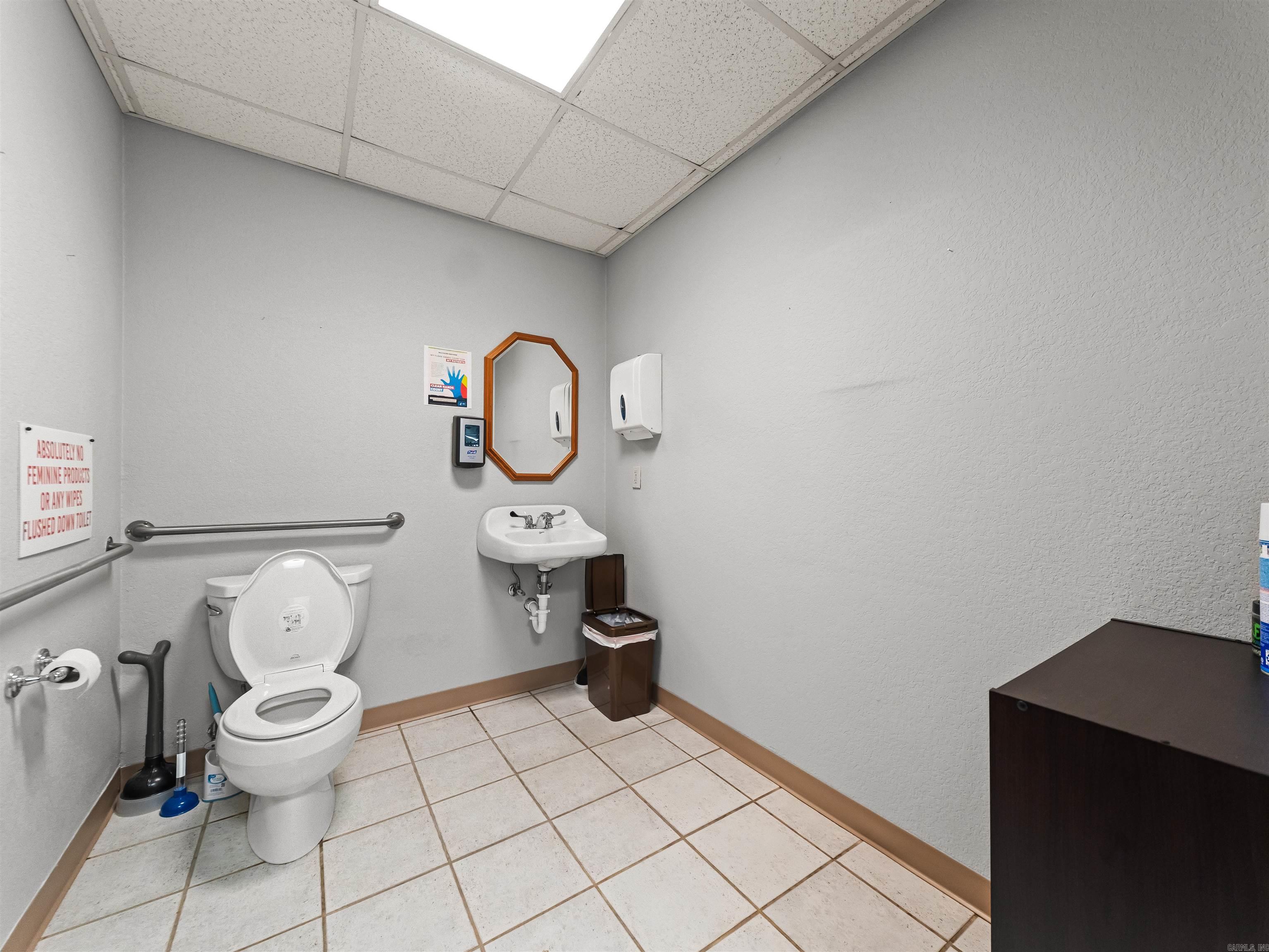 3903 N Highway 7  Hot Springs Village, AR